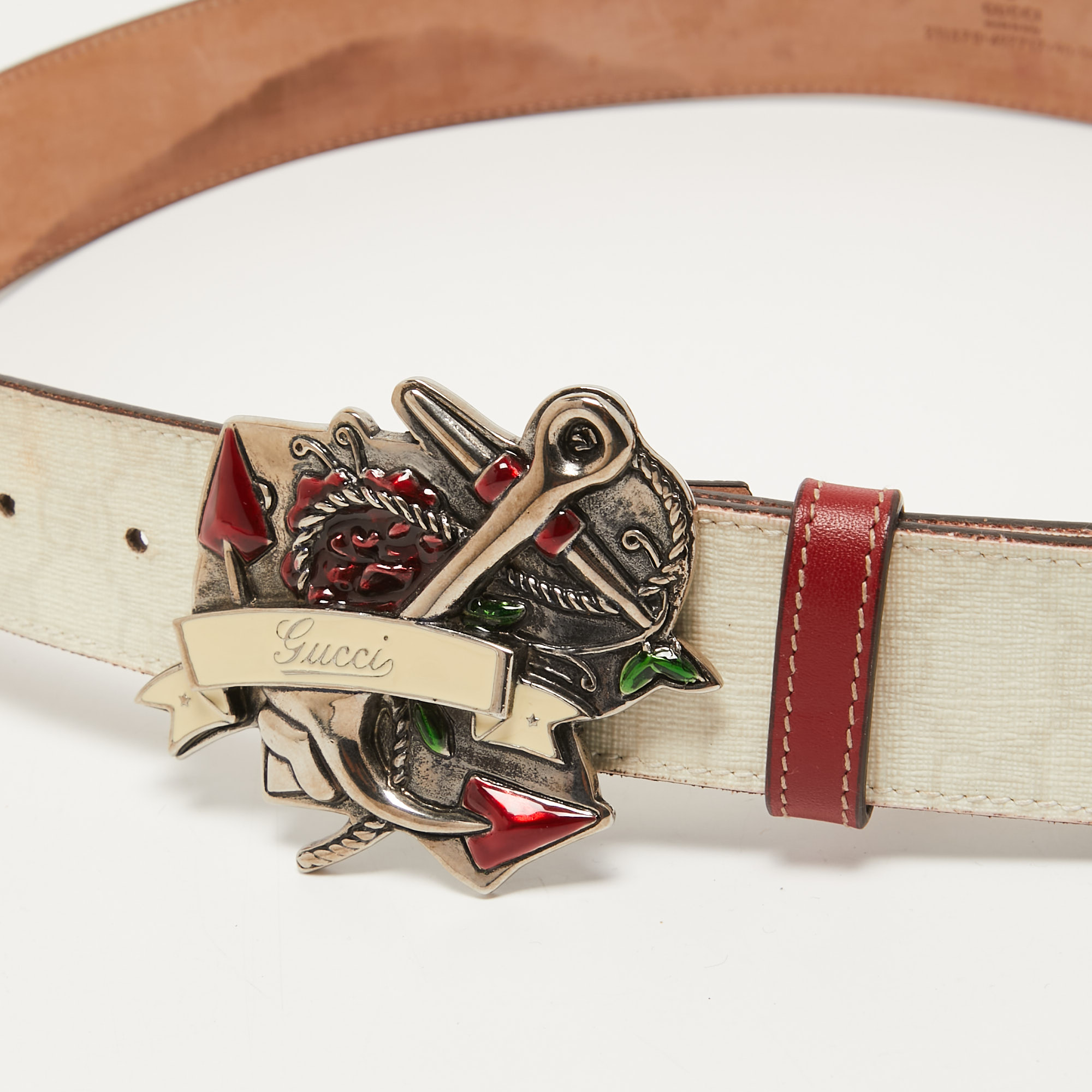 

Gucci White/Red GG Supreme Canvas and Leather Anchor Buckle Belt