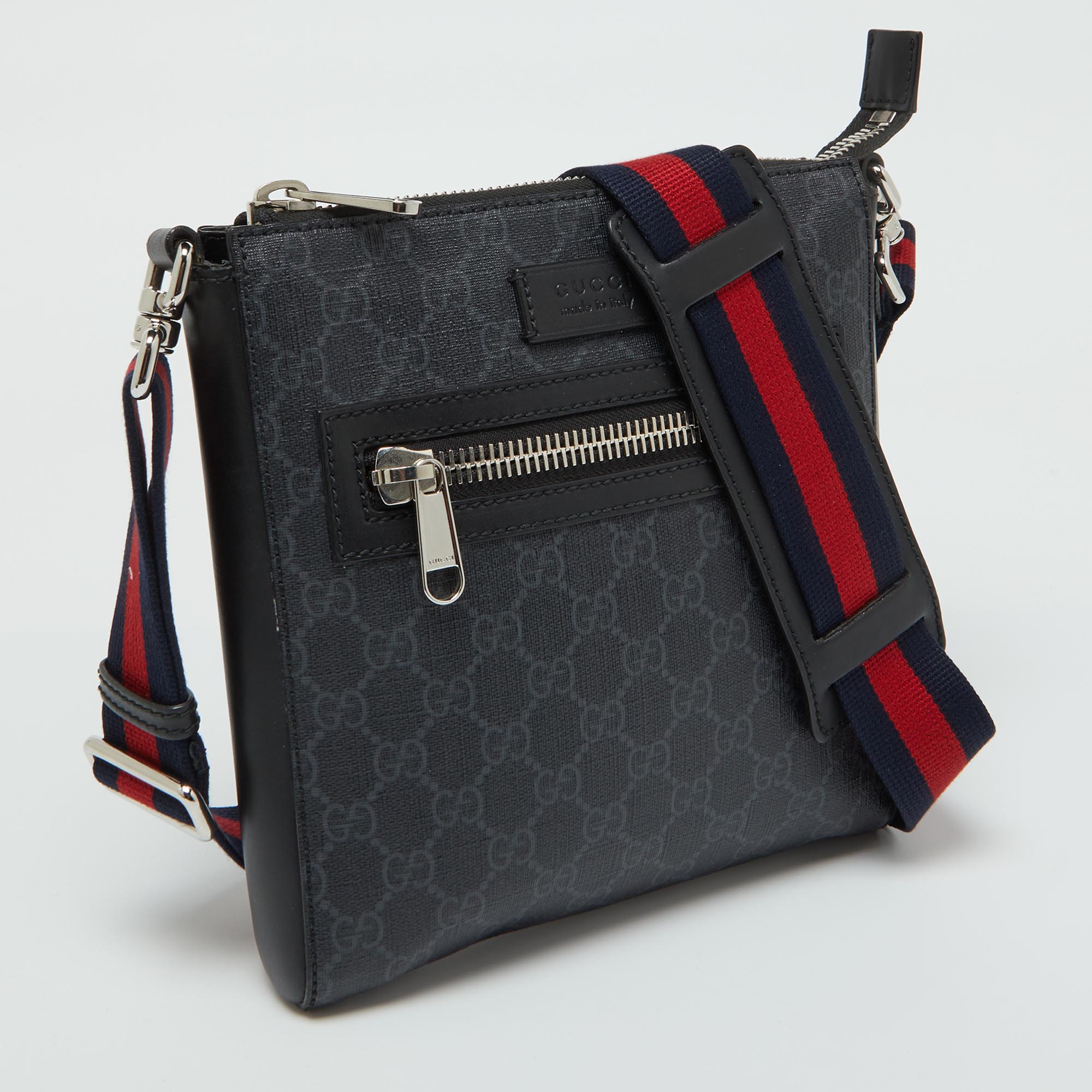 Gucci Black GG Supreme Canvas And Leather Crossbody Bag