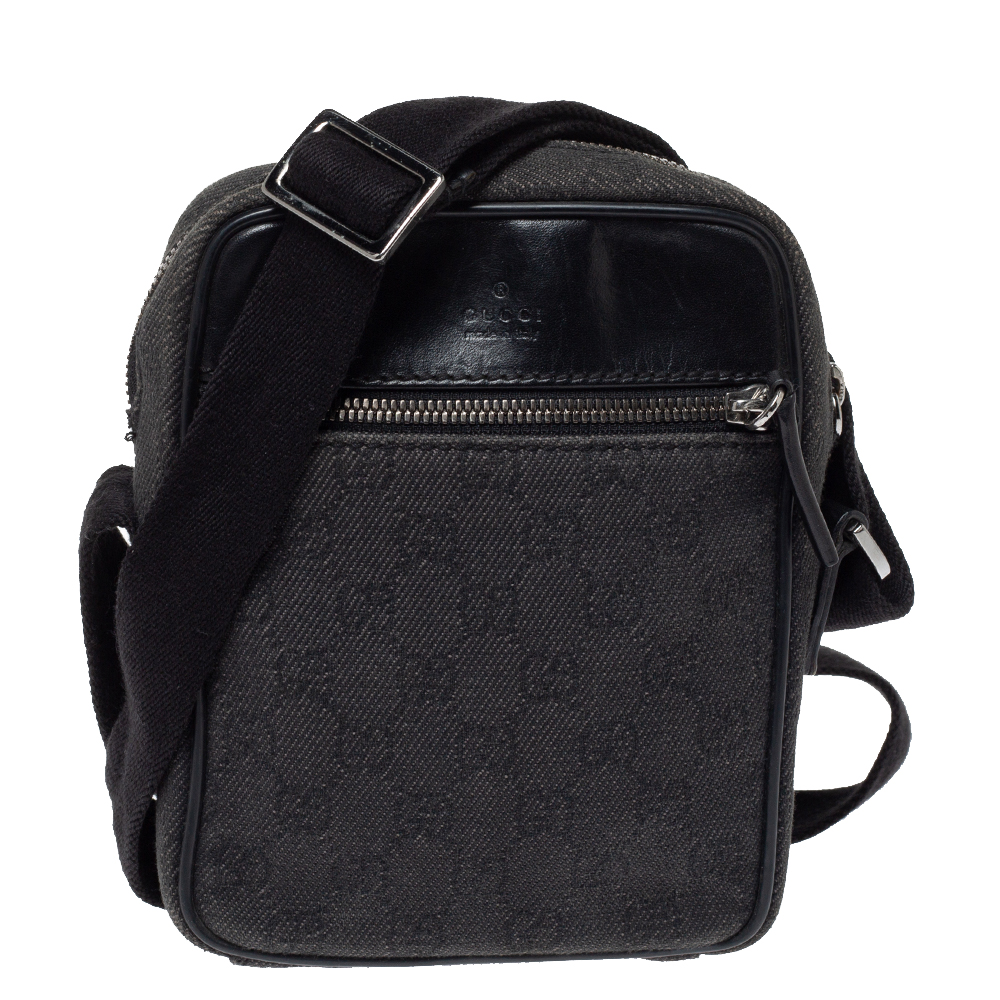 Image of Gucci Black GG Canvas and Leather Messenger Bag