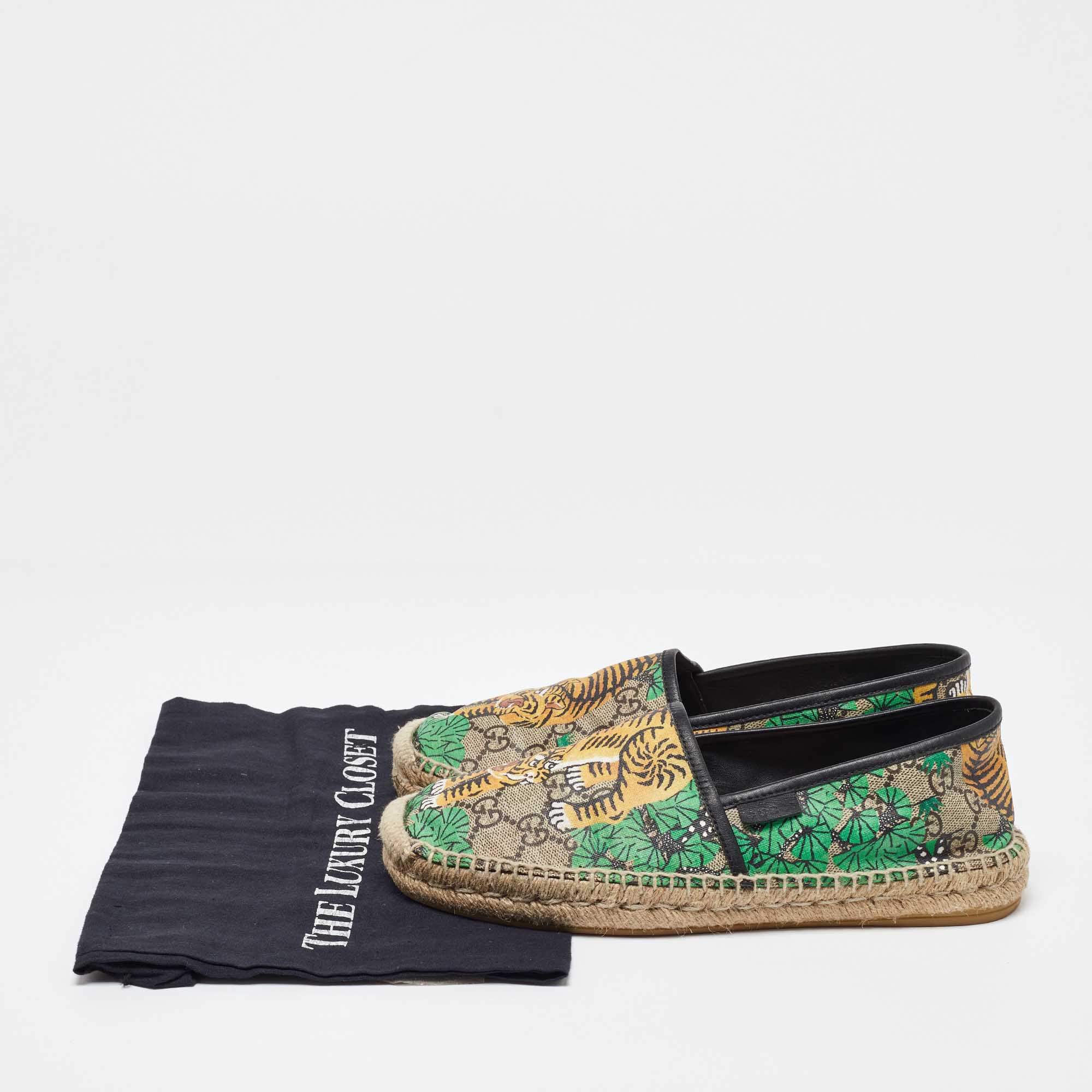 Gucci Multicolor Bengal Tiger Print Supreme Canvas And Leather Pilar Espadrille Loafers Size 40.5