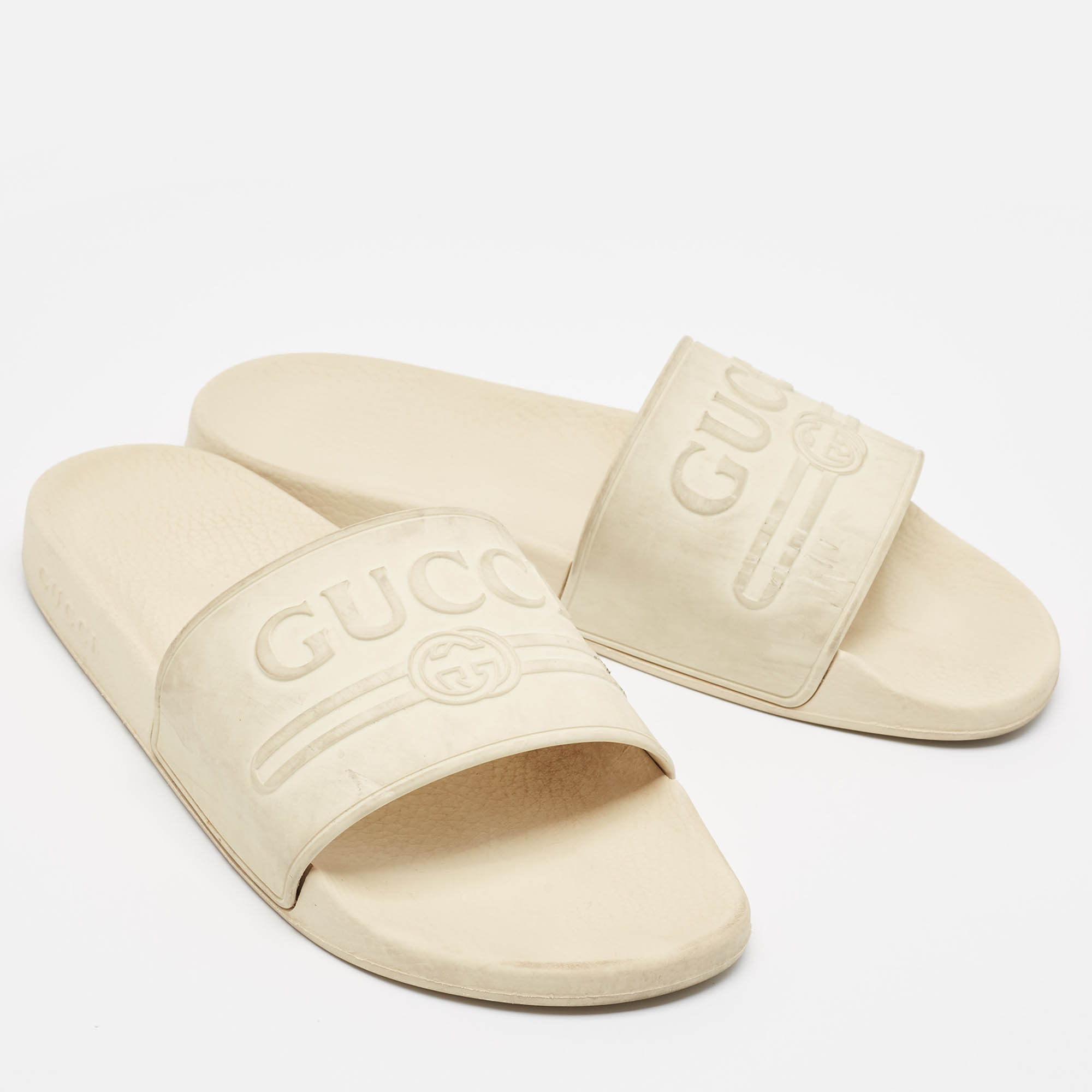 Gucci Off White Rubber Pursuit Logo Embossed Pool Slides Size 45