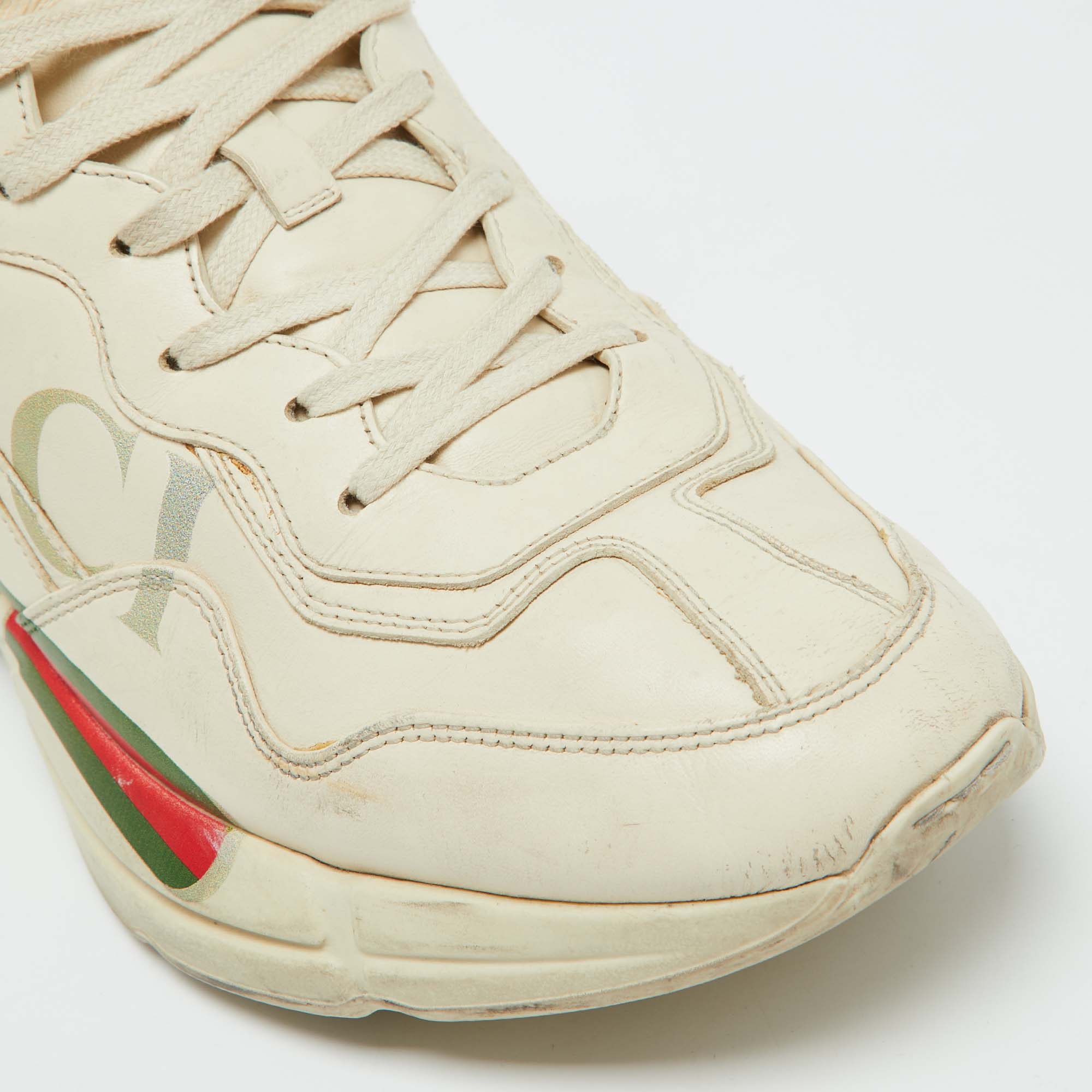 Gucci Cream Leather Rhyton Vintage Gucci Logo Sneakers Size 43.5