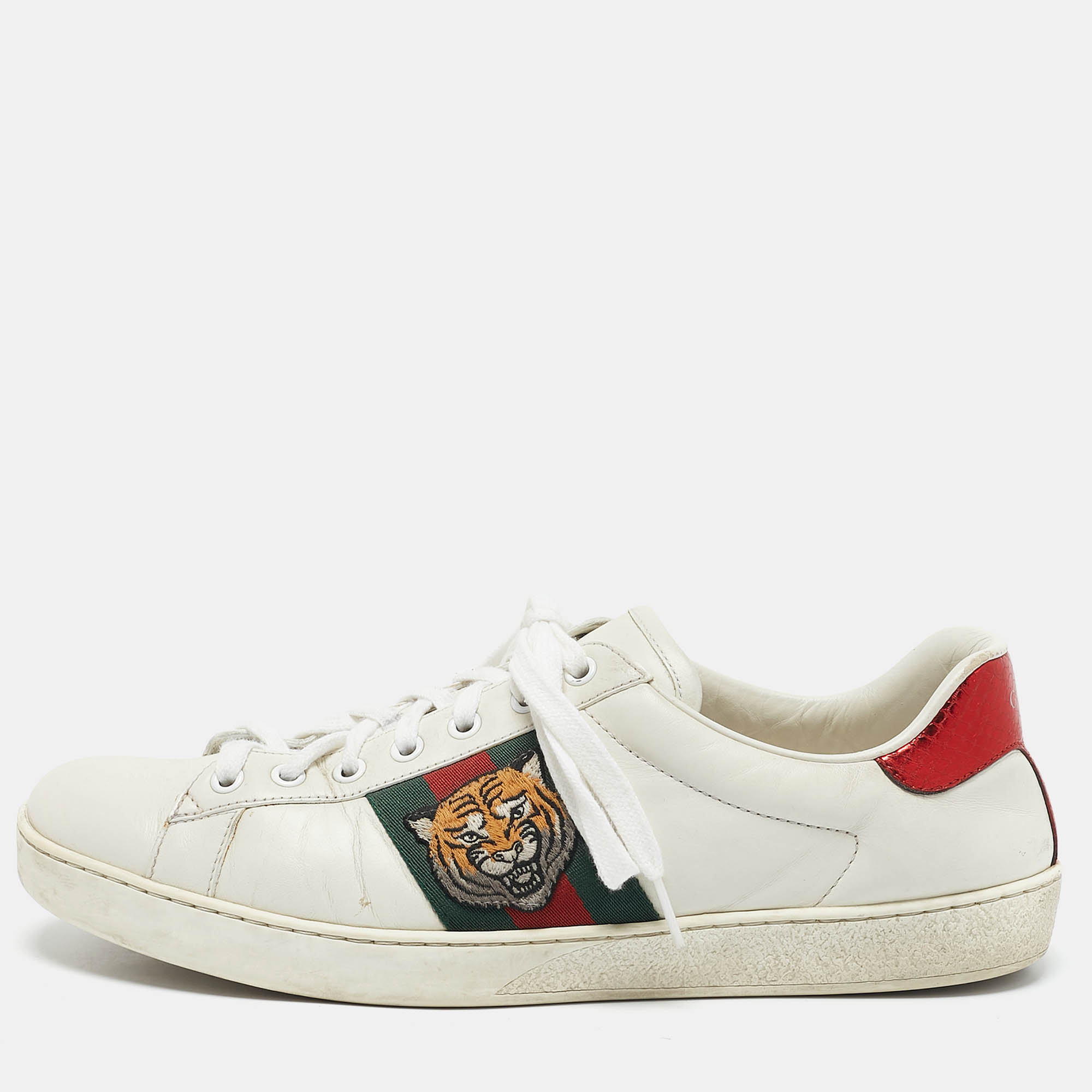 Gucci White Leather Ace Web Tiger Embroidered Low Top Sneakers Size 43
Gucci White Leather Ace Web Tiger Embroidered Low Top Sneakers Size 43