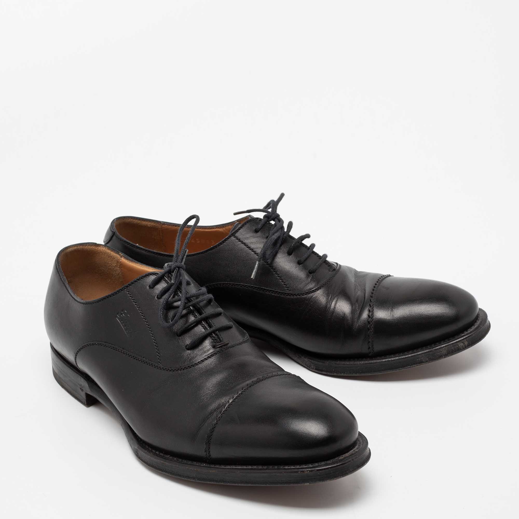 Gucci Black Leather Lace-Up Oxfords Size 40.5
