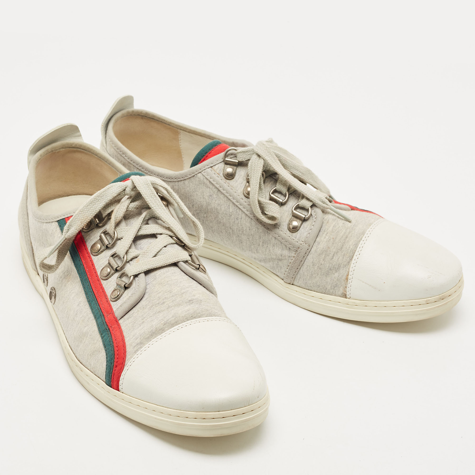 Gucci Grey/White Fabric And Leather Low Top Sneakers Size 44.5