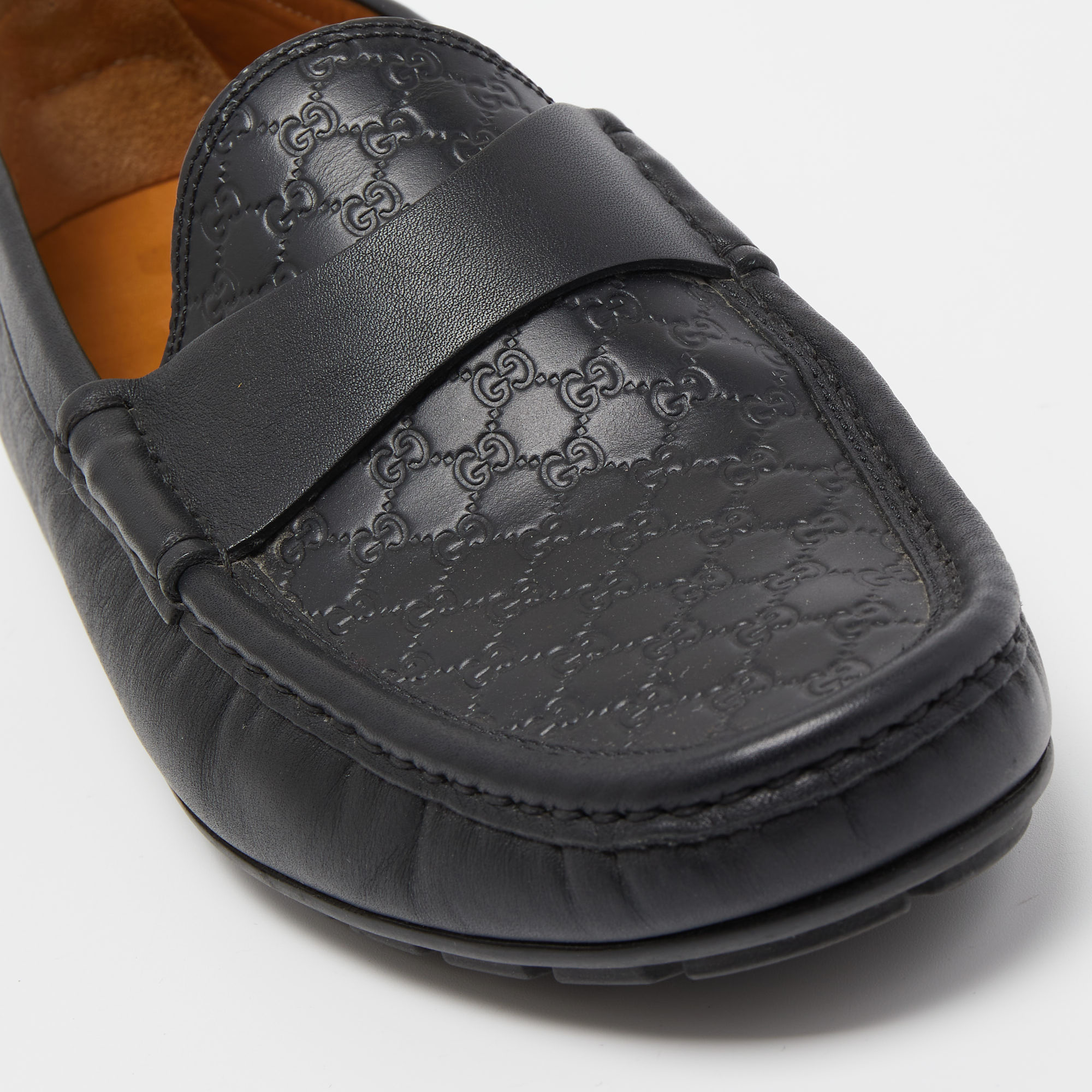 Gucci Black  Guccissima Leather Slip On Loafers Size 40