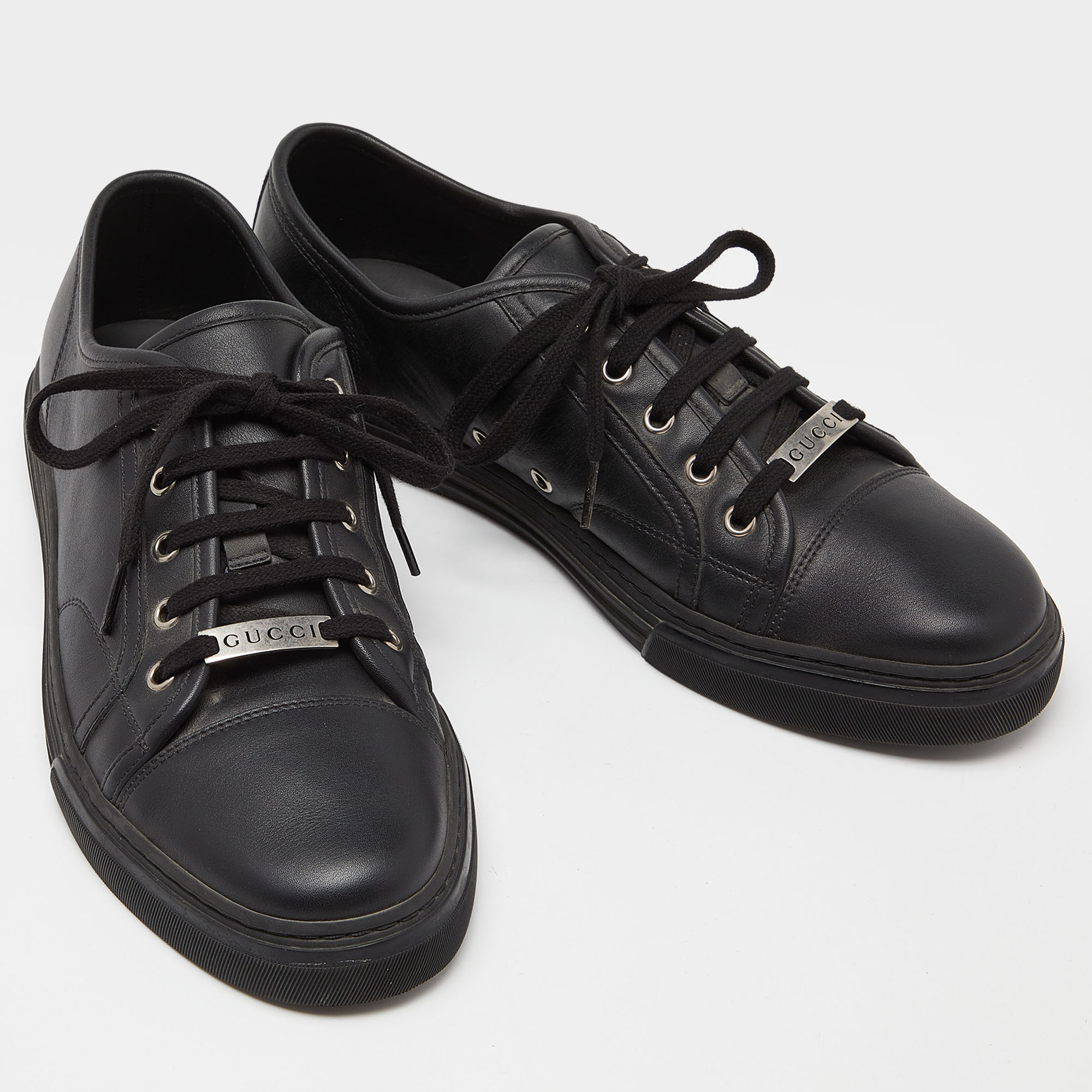 Gucci Black Leather Low Top Sneakers Size 43