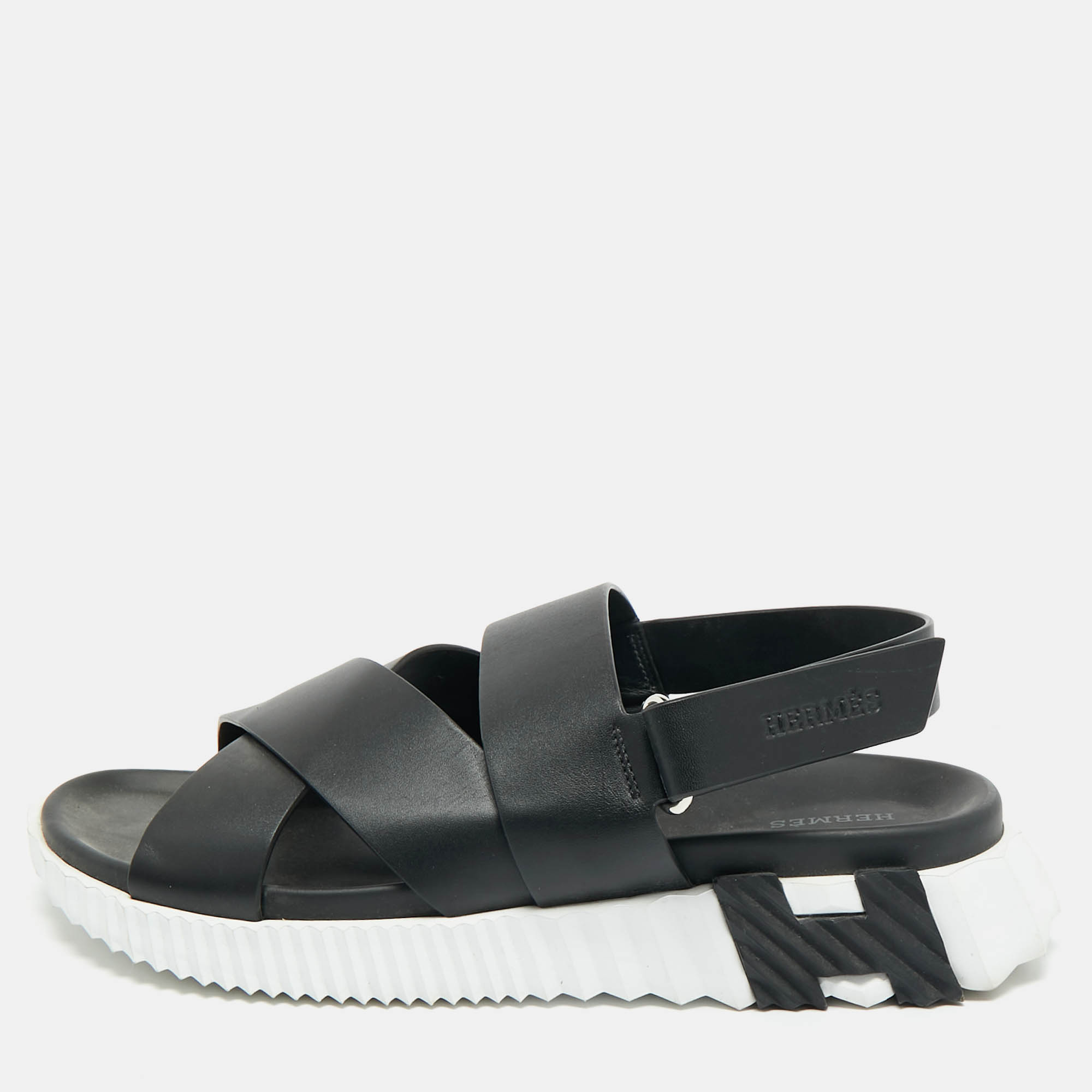 Hermes Black Leather Junior Flat Sandals Size
Hermes Black Leather Junior Flat Sandals Size