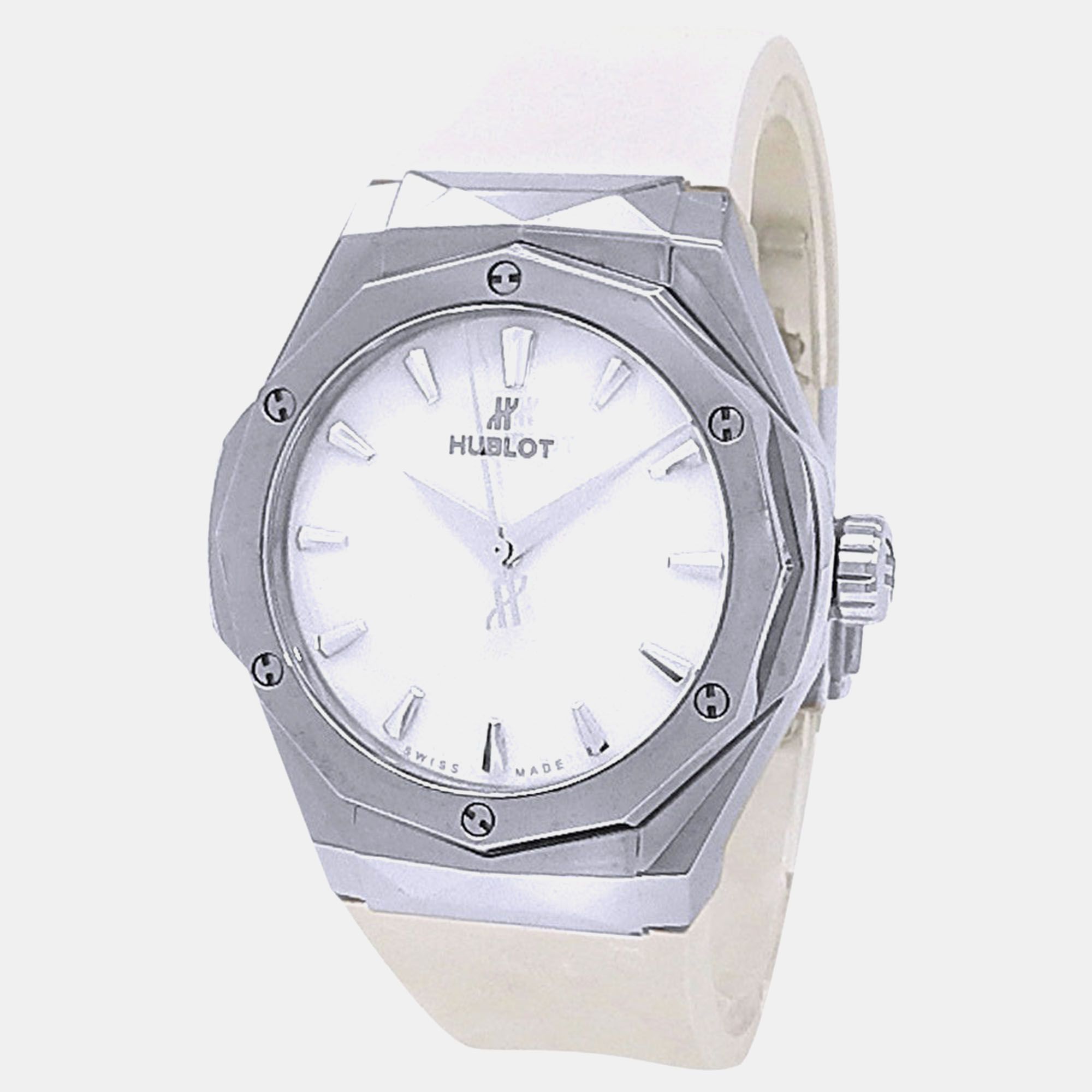 Hublot Classic Fusion Orlinski 550.NS.2200.RW.ORL20 Automatic White Titanium Men's Wristwatch 40 mm
Hublot Classic Fusion Orlinski 550.NS.2200.RW.ORL20 Automatic White Titanium Men's Wristwatch 40 mm
