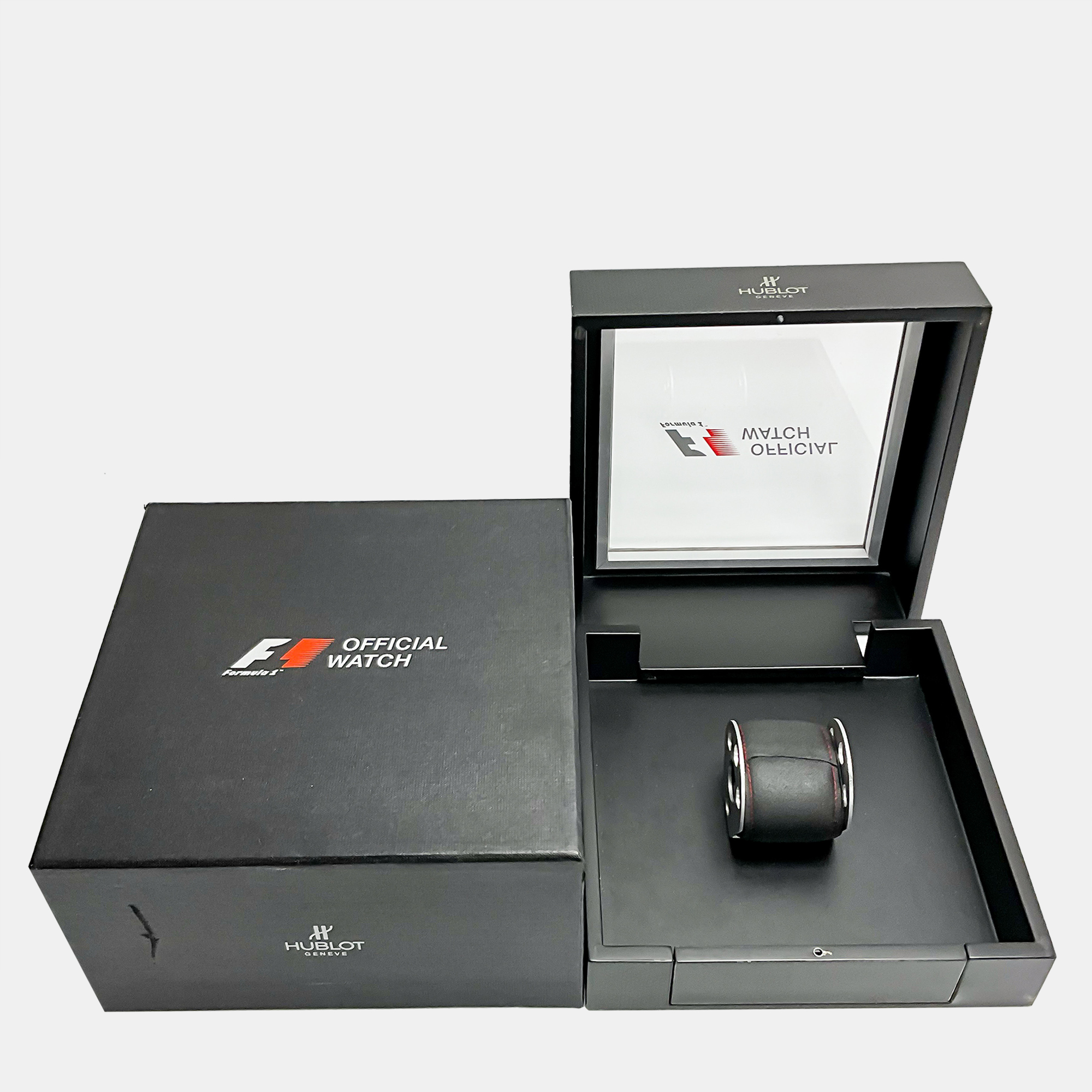 Hublot Black Carbon Fiber King Power 703.QM.1129.HR.FIL11 Automatic Men's Wristwatch 48 Mm