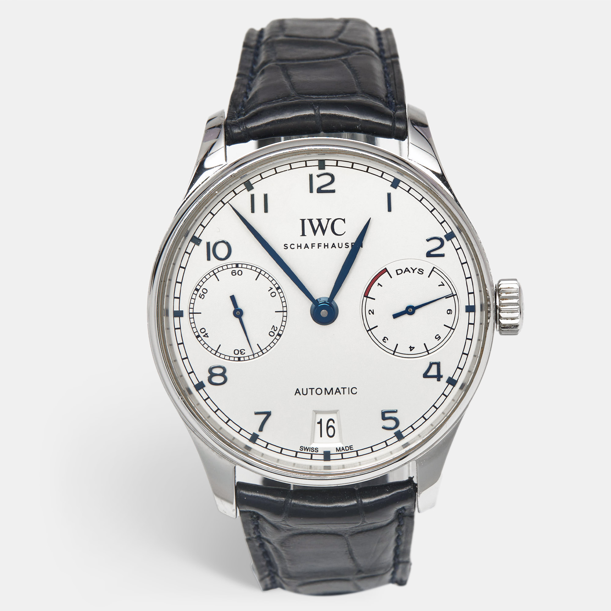 IWC Schaffhausen Silver Stainless Steel Alligator Leather Portugieser IW500705 Men's Wristwatch, Black
IWC Schaffhausen Silver Stainless Steel Alligator Leather Portugieser IW500705 Men's Wristwatch, Black