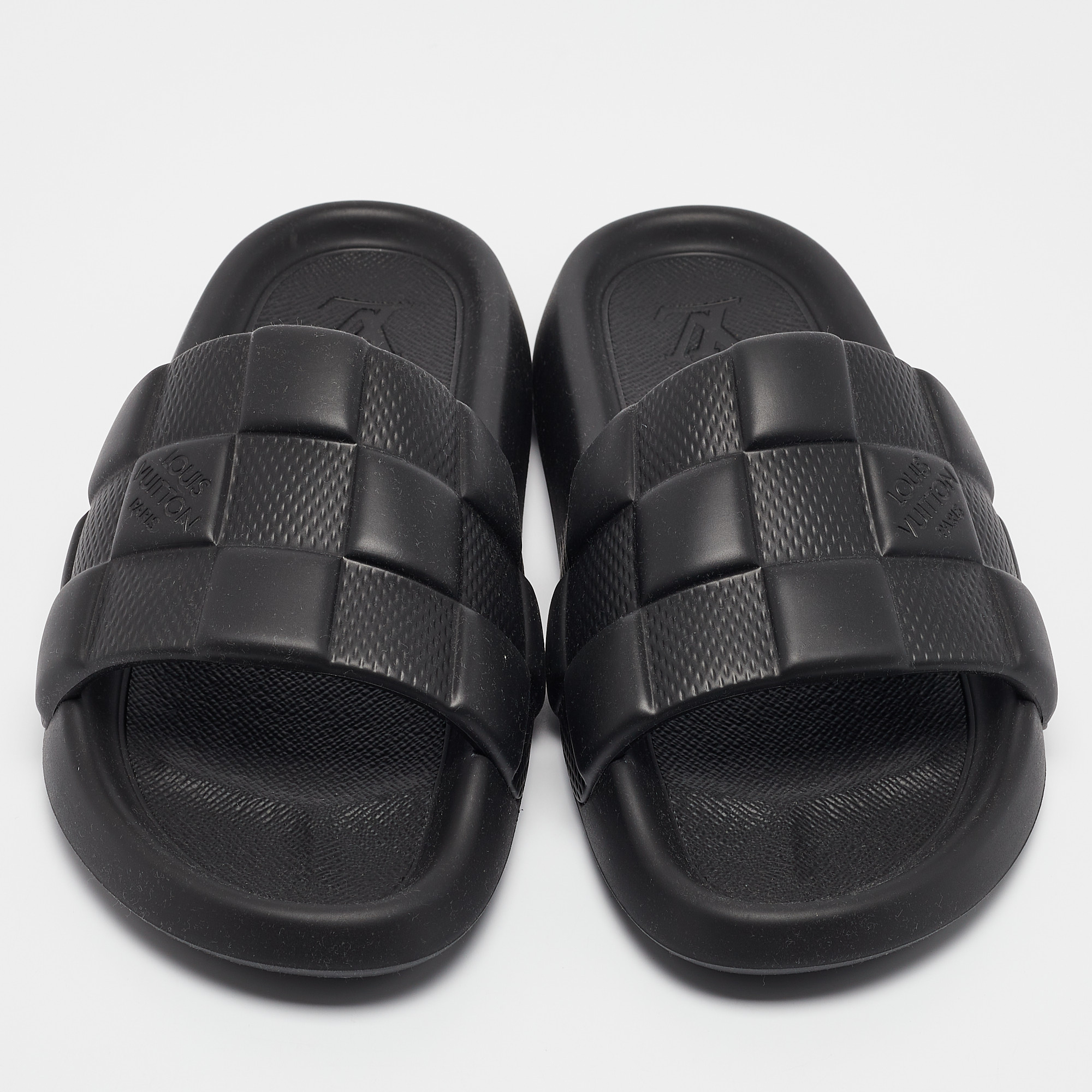 Louis Vuitton Black Rubber Waterfront Slide Sandals Size 43