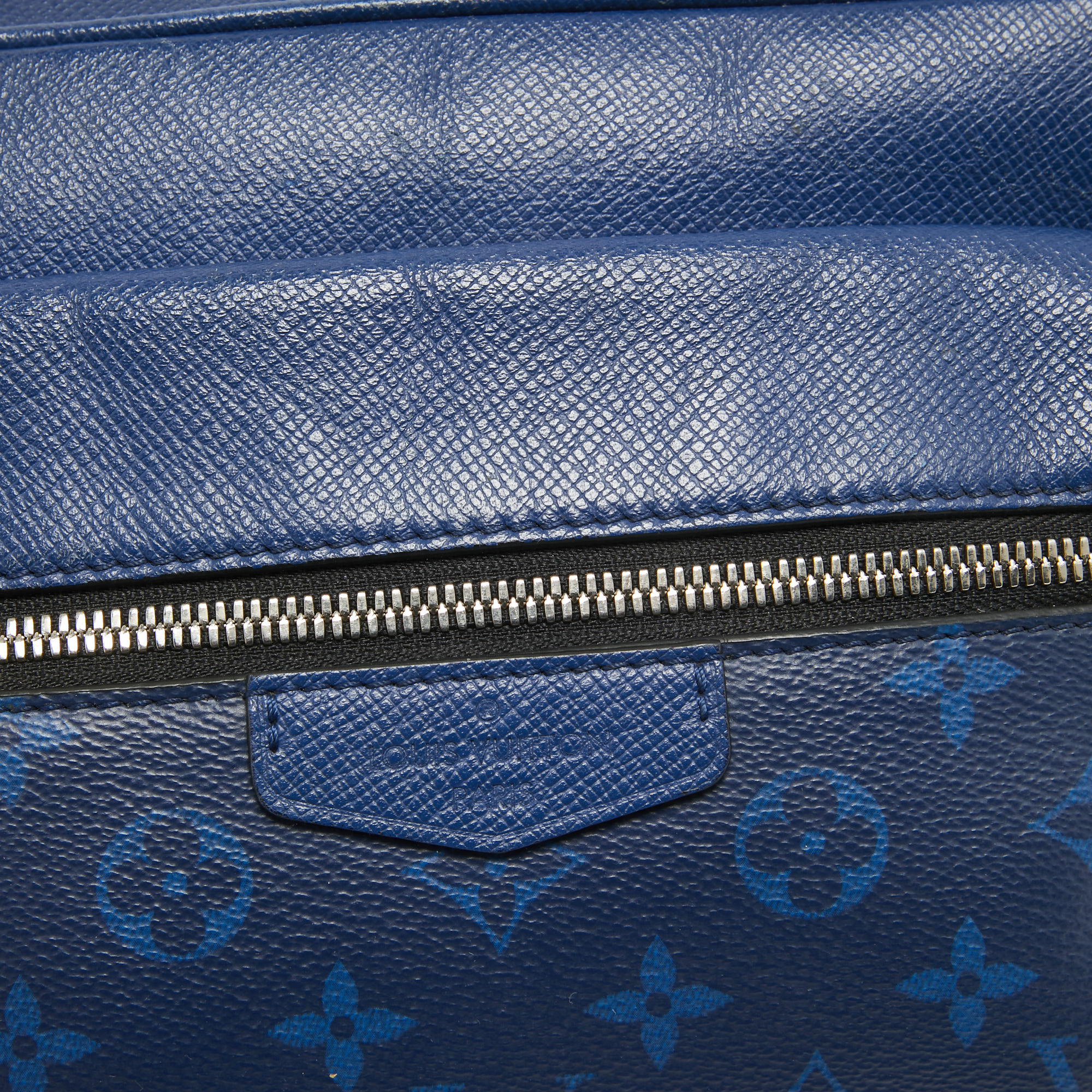 Louis Vuitton Cobalt Taigarama Outdoor Messenger Bag