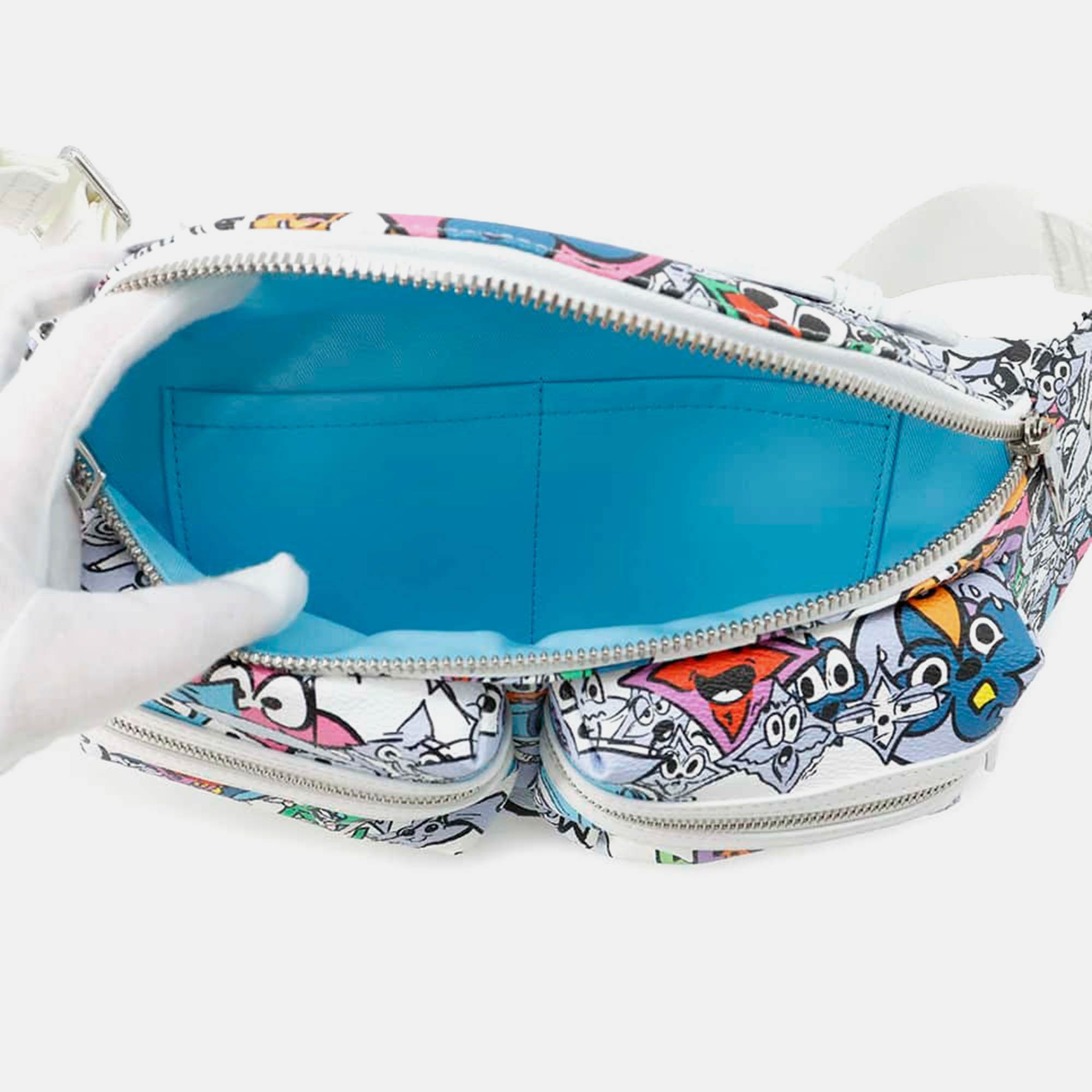 Louis Vuitton White/Multicolor Monogram Comic Multi-pocket Bumbag