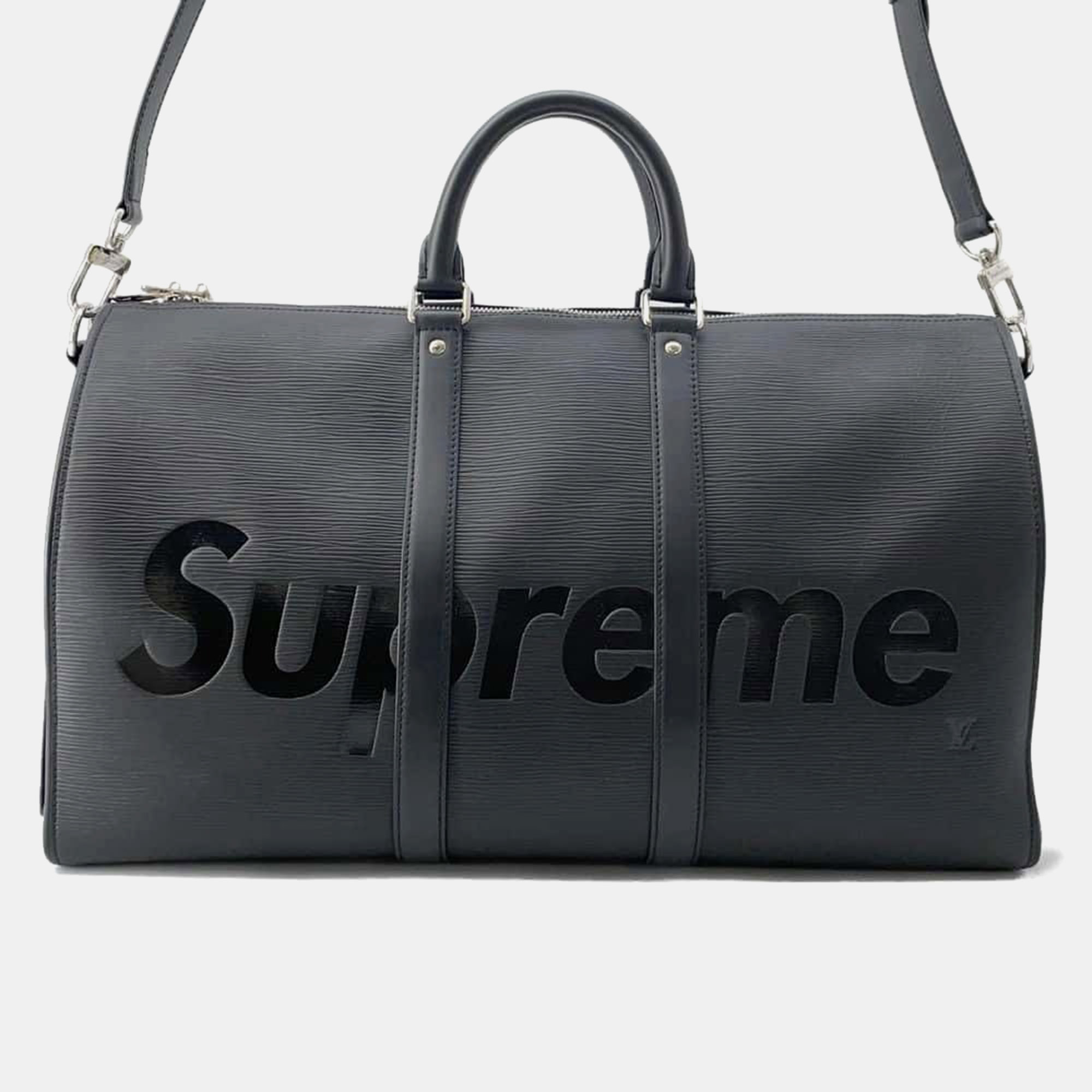 Louis Vuitton Black Epi Leather Supreme Keepall Bandouliere 45 Travel Bag
Louis Vuitton Black Epi Leather Supreme Keepall Bandouliere 45 Travel Bag