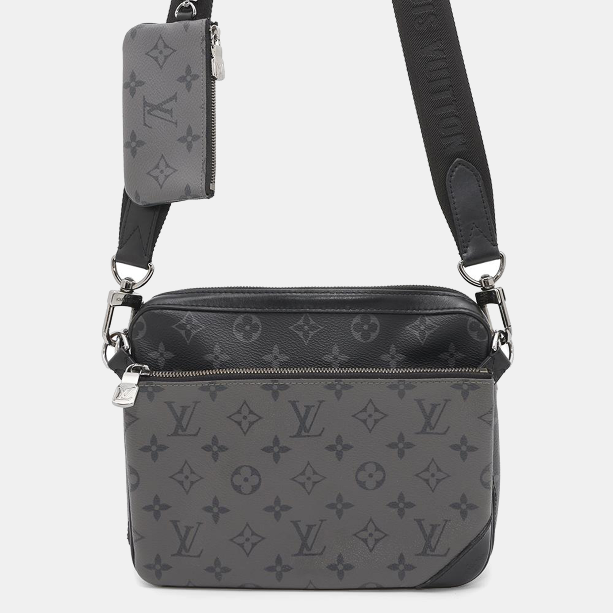 Louis Vuitton Noir Monogram Eclipse Monogram Eclipse Reverse Trio Messenger Bag, Black
Louis Vuitton Noir Monogram Eclipse Monogram Eclipse Reverse Trio Messenger Bag, Black