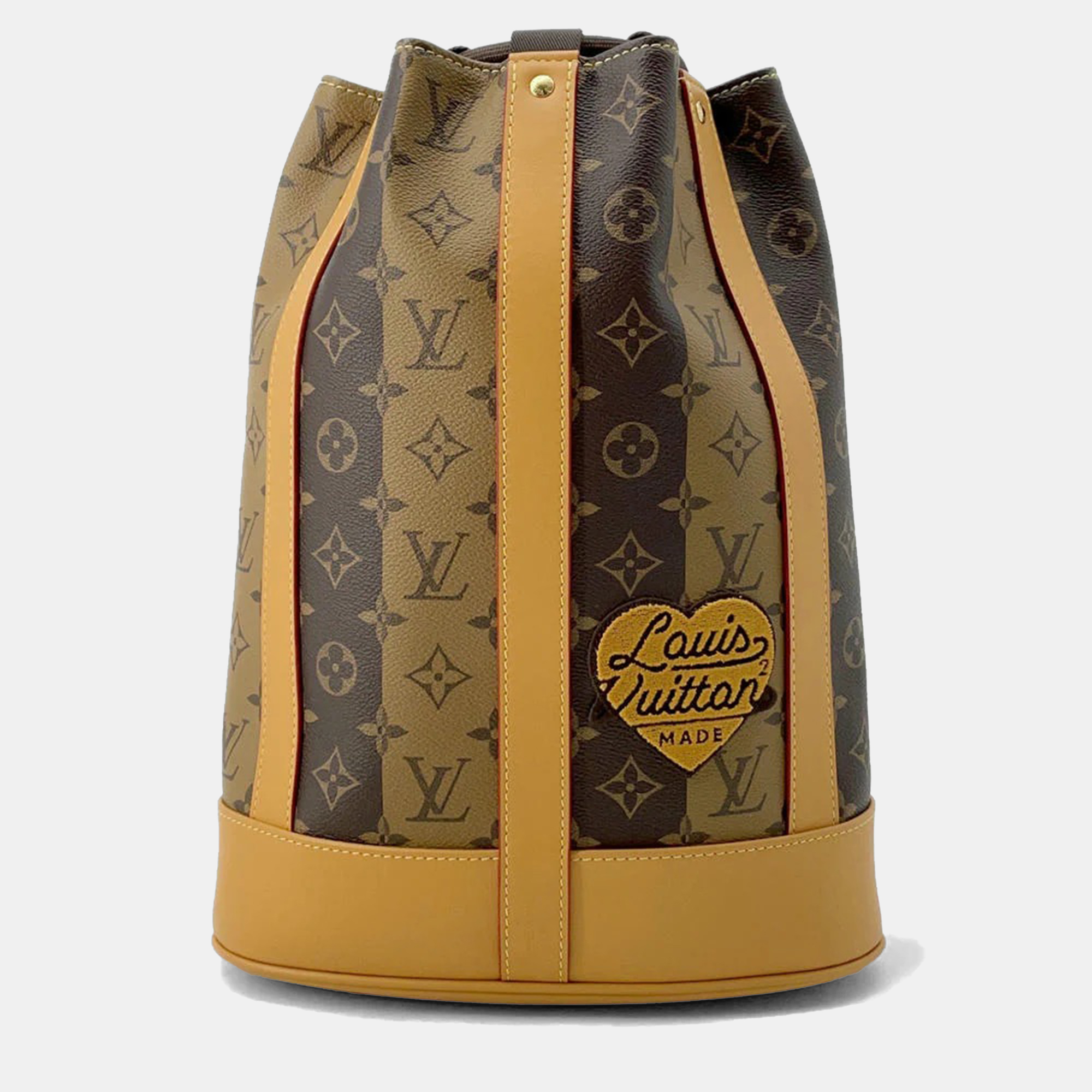 Louis Vuitton Brown Monogram Stripe Randonnee Messenger Nigo Collaboration
Louis Vuitton Brown Monogram Stripe Randonnee Messenger Nigo Collaboration
