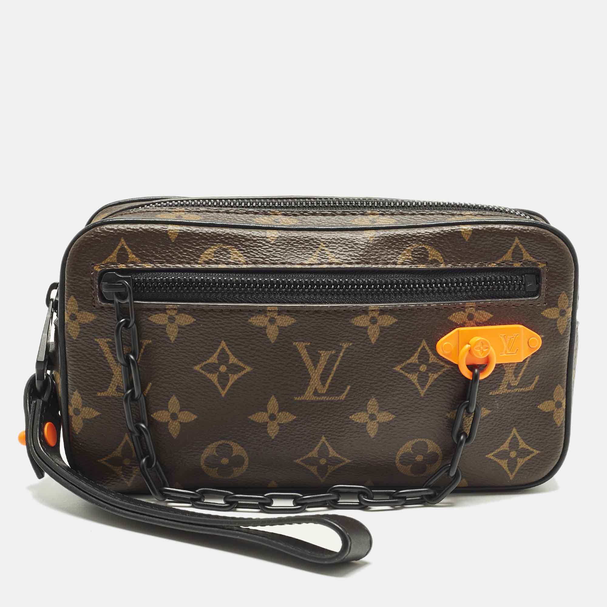 Louis Vuitton Solar Ray Black Monogram Canvas Pochette Bag
Louis Vuitton Solar Ray Black Monogram Canvas Pochette Bag