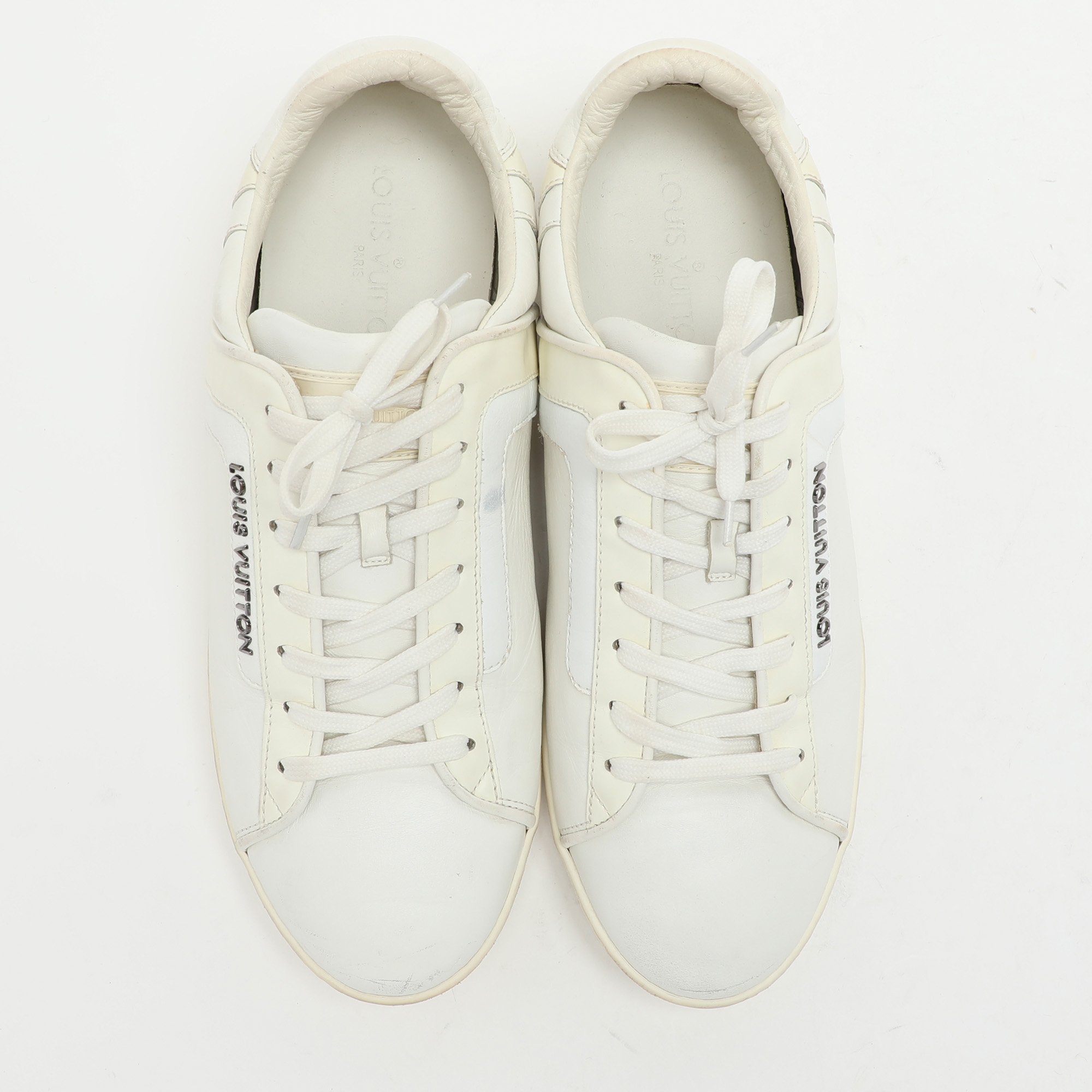 Louis Vuitton White Leather Low Top Sneakers Size 42.5