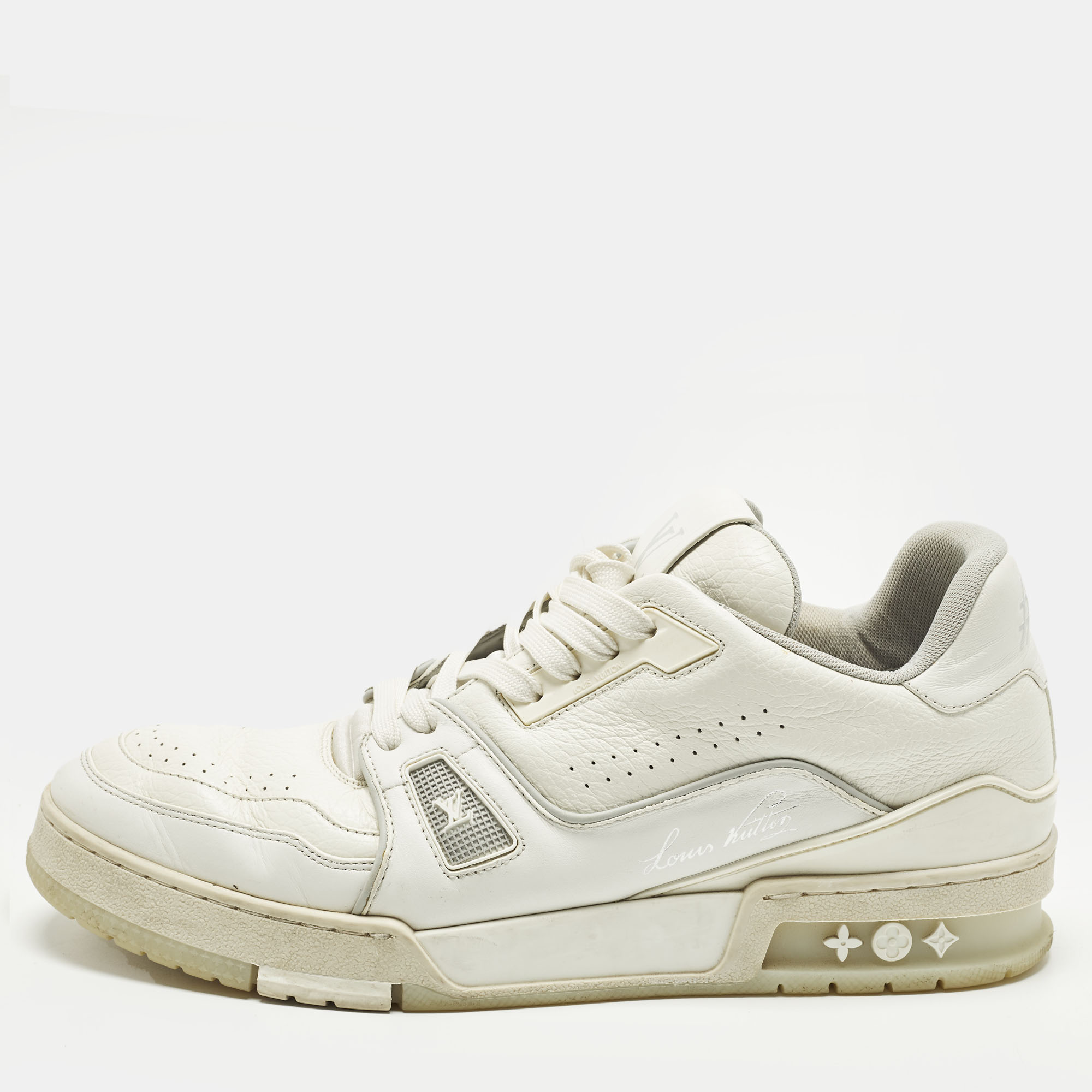Louis Vuitton LV Trainer Size 42 White Leather Lace Up Sneakers
Louis Vuitton LV Trainer Size 42 White Leather Lace Up Sneakers