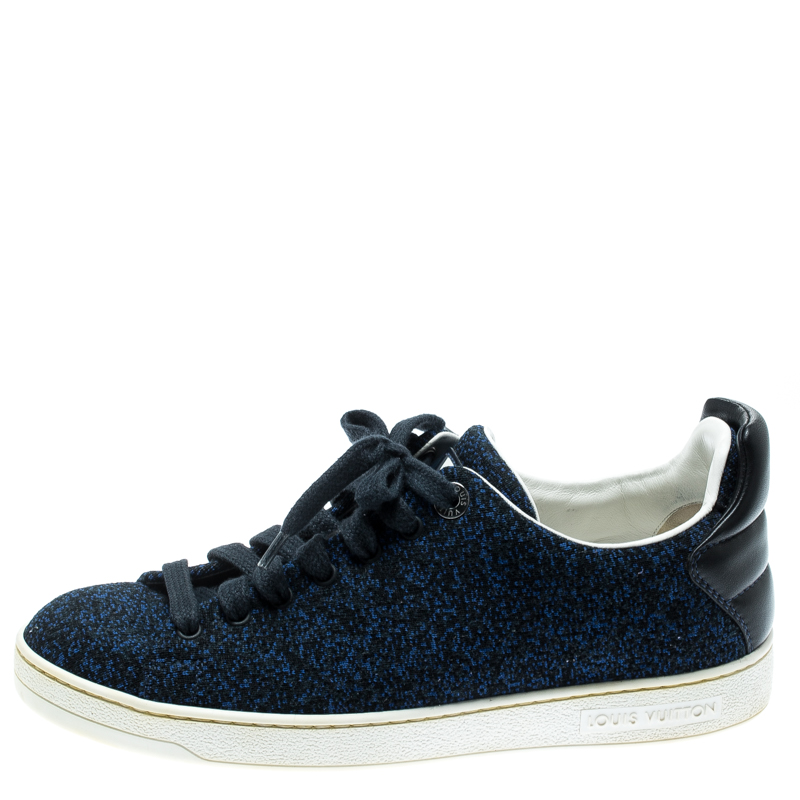 Louis Vuitton Blue Knit Fabric And Black Leather Front Row Lace Up Sneakers Size
Louis Vuitton Blue Knit Fabric And Black Leather Front Row Lace Up Sneakers Size
