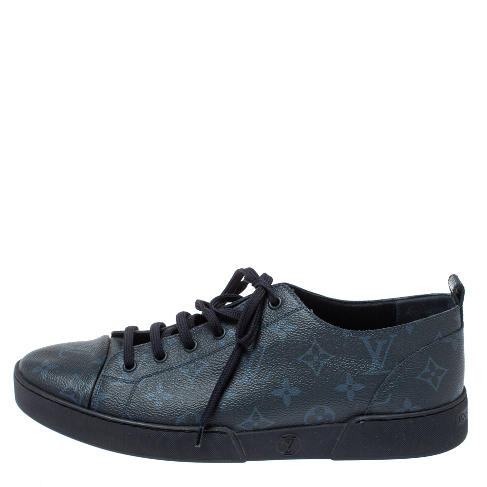 Louis Vuitton Navy Blue Monogram Eclipse Canvas Match Up Low Top Sneakers Size, Black
Louis Vuitton Navy Blue Monogram Eclipse Canvas Match Up Low Top Sneakers Size, Black