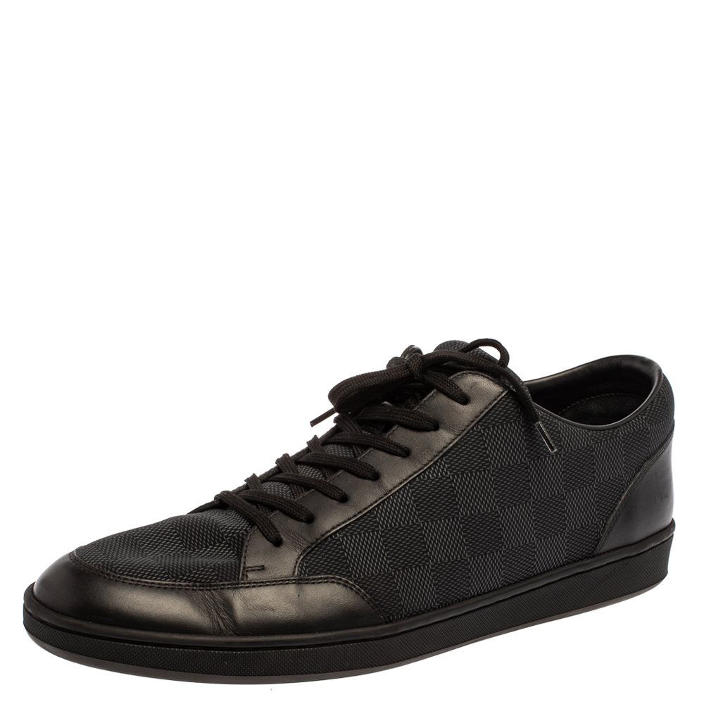 Image of Louis Vuitton Black Damier Fabric and Leather Offshore Sneakers Size
