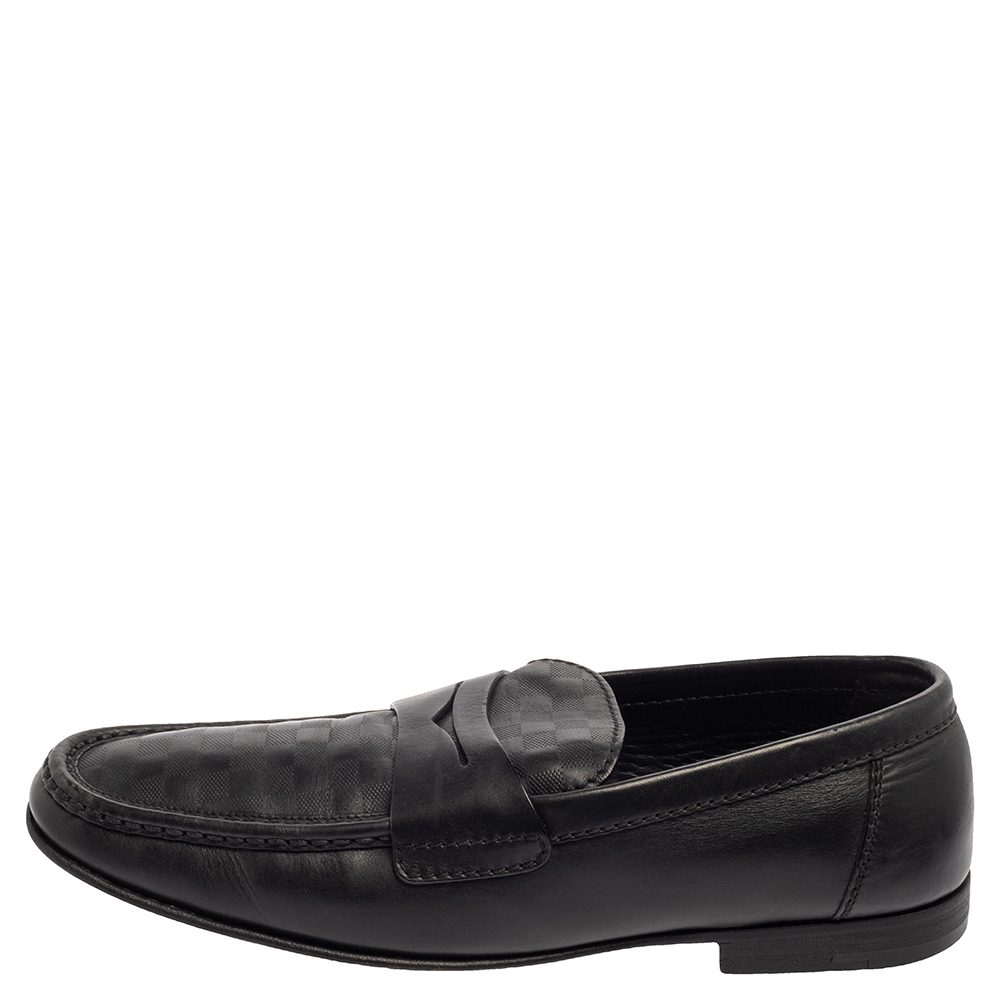 Louis Vuitton Black Damier Embossed Santiago Loafers Size 41.5