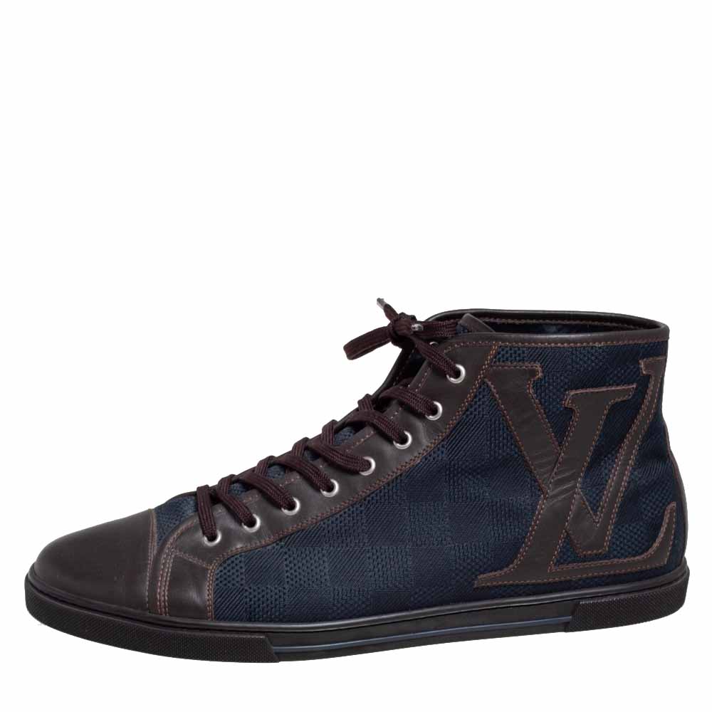 Louis Vuitton Brown/Blue Damier Ebene Canvas and Leather High Top Sneaker Size
Louis Vuitton Brown/Blue Damier Ebene Canvas and Leather High Top Sneaker Size