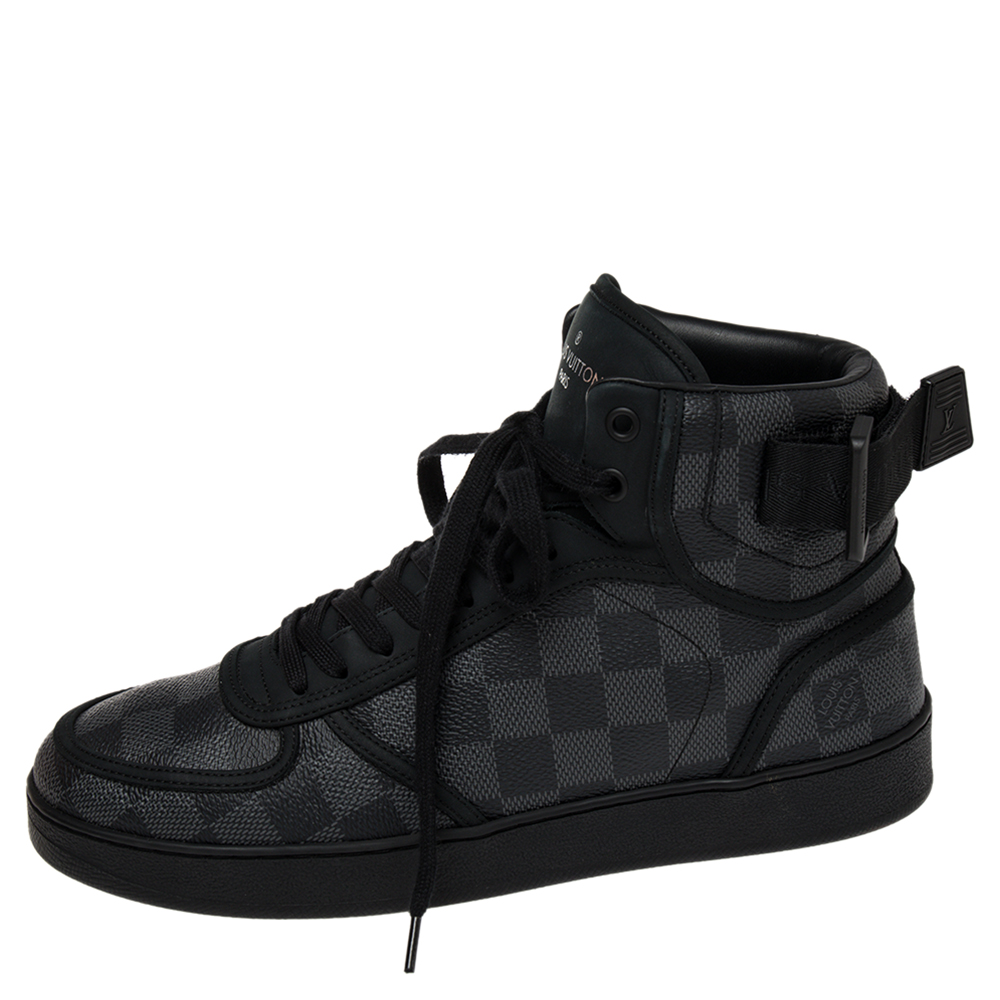 Louis Vuitton Grey/Black Damier Graphite Canvas Rivoli High Top Sneakers Size
Louis Vuitton Grey/Black Damier Graphite Canvas Rivoli High Top Sneakers Size
