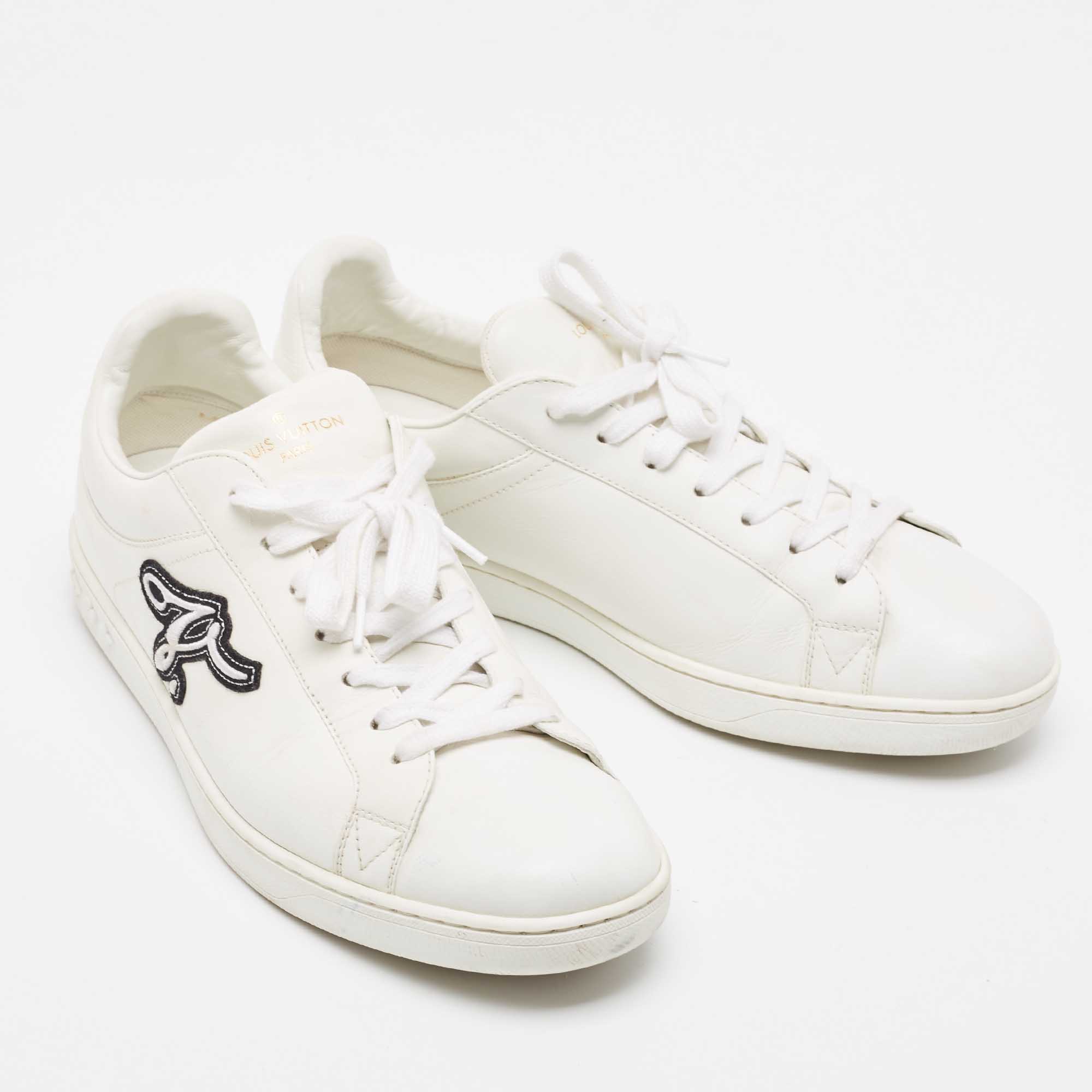 Louis Vuitton White Leather Rivoli Sneakers Size 42