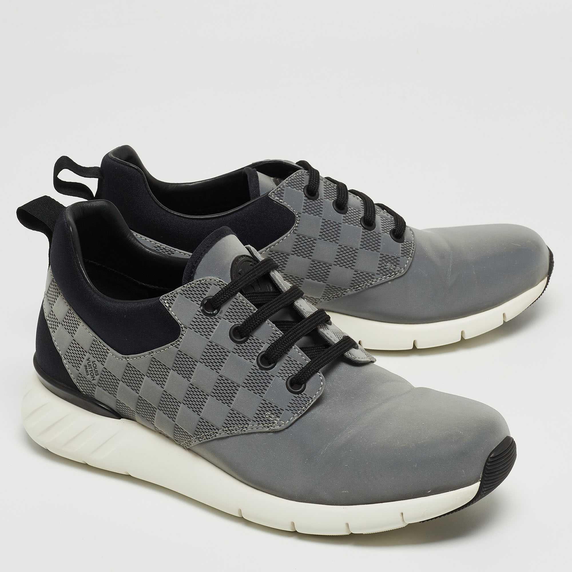 Louis Vuitton Grey/Black Fabric Fastlane Low Top Sneakers Size 39