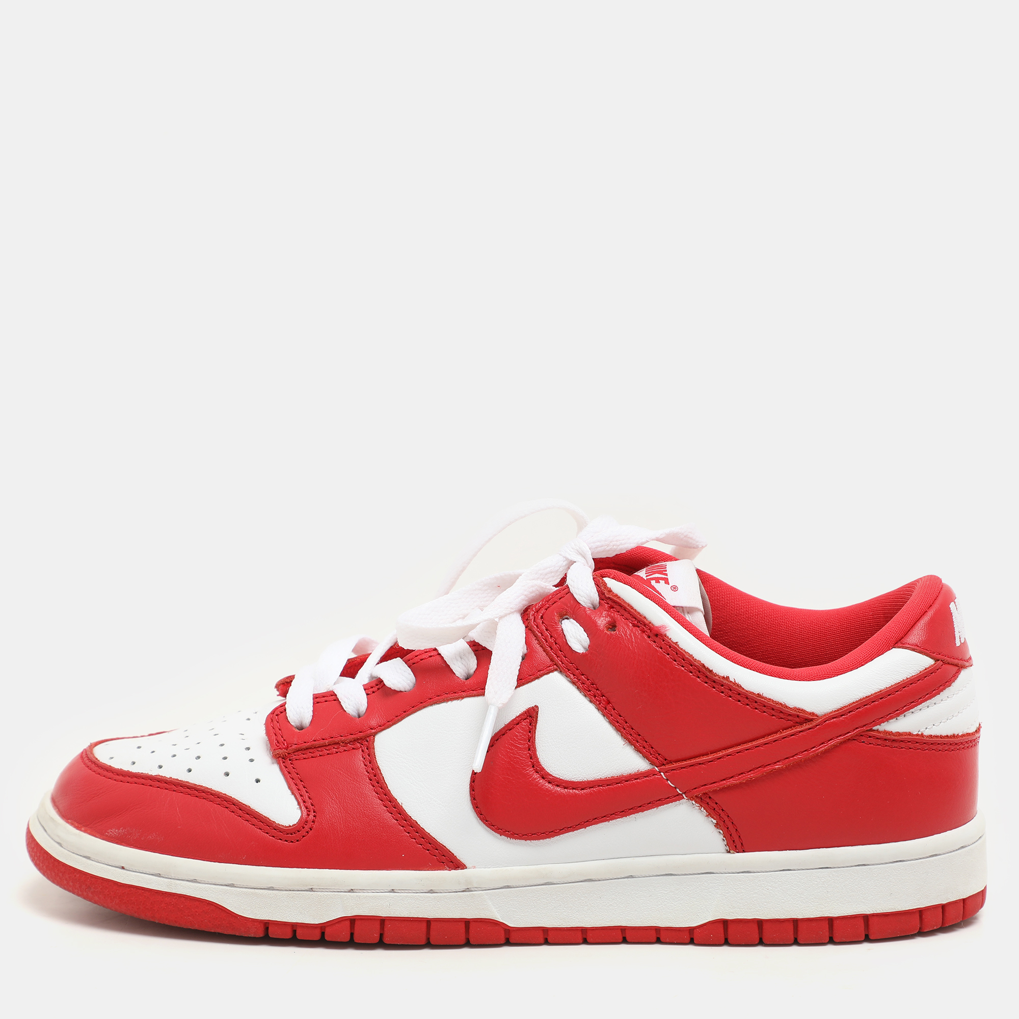 University /White Leather SP St. John's Dunk Low Sneakers Size 42 - Nike - Modalova