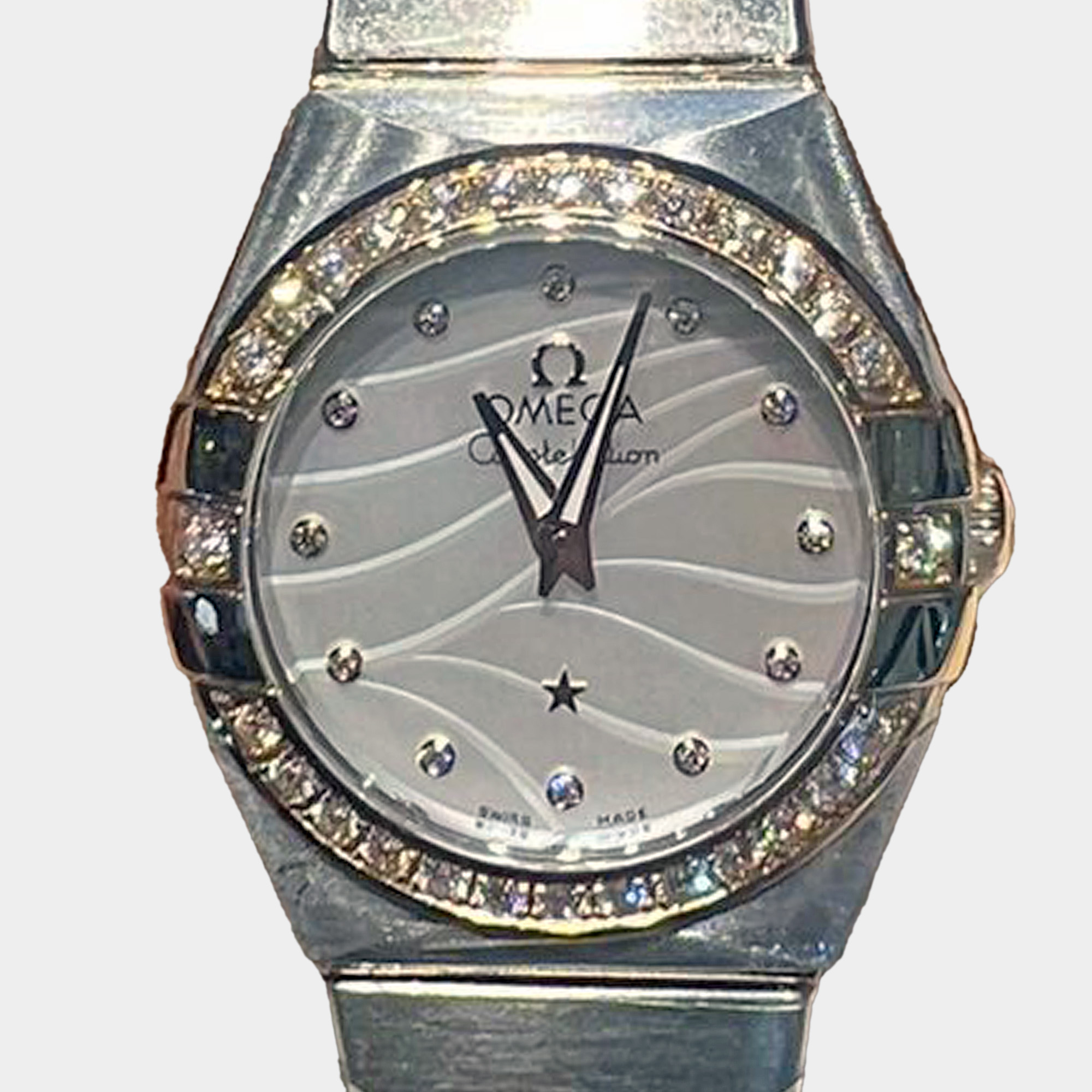Omega MOP Diamond 18K Yellow Gold Stainless Steel Constellation 123.25.24.60.55.011 Women’s Wristwatch 24 MmMother Of Pearl