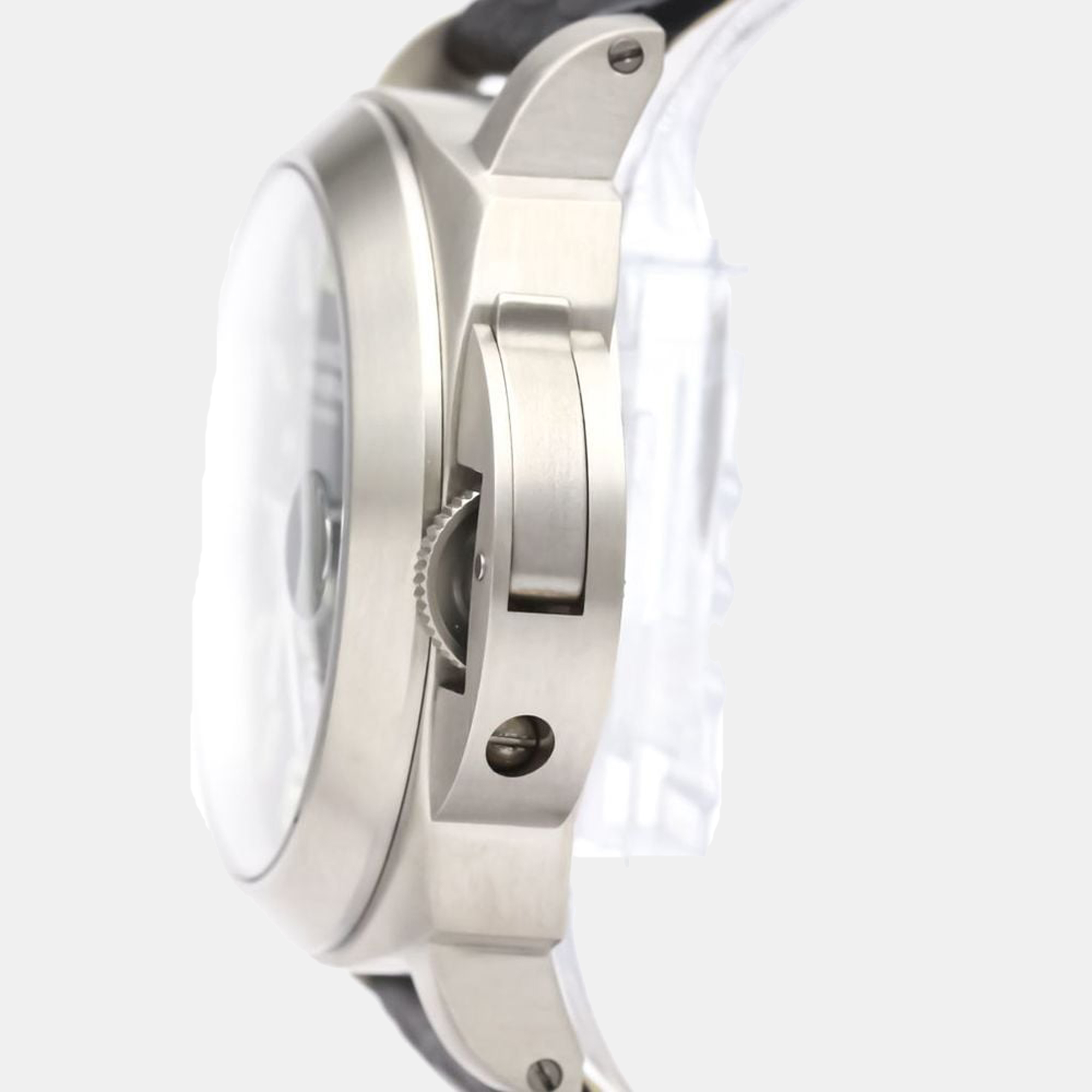 Panerai Blue Titanium Luminor PAM00093 Automatic Men's Wristwatch 44 mm
Panerai Blue Titanium Luminor PAM00093 Automatic Men's Wristwatch 44 mm