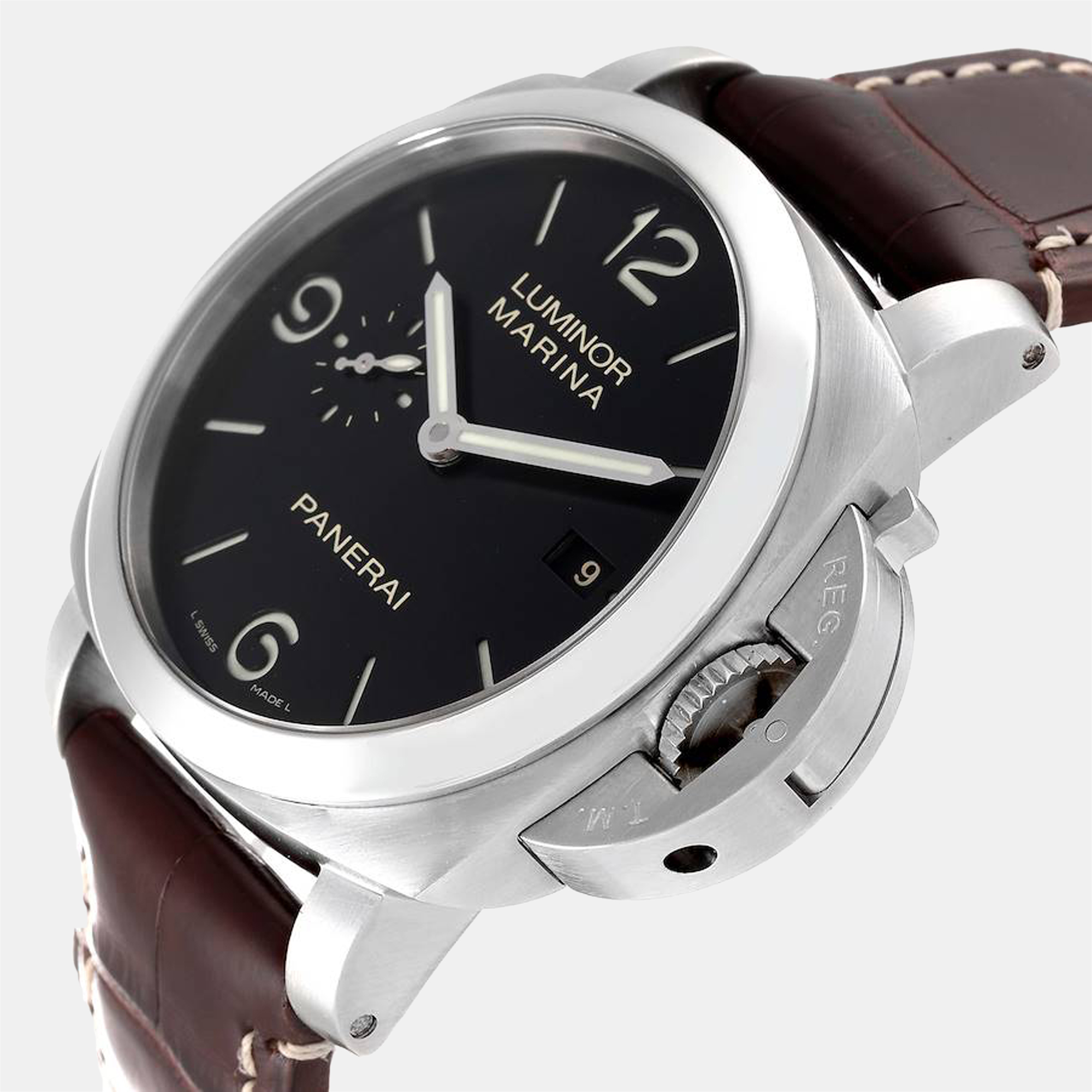 Panerai Black Stainless Steel Luminor PAM00312 Automatic Men's Wristwatch 44 mm
Panerai Black Stainless Steel Luminor PAM00312 Automatic Men's Wristwatch 44 mm