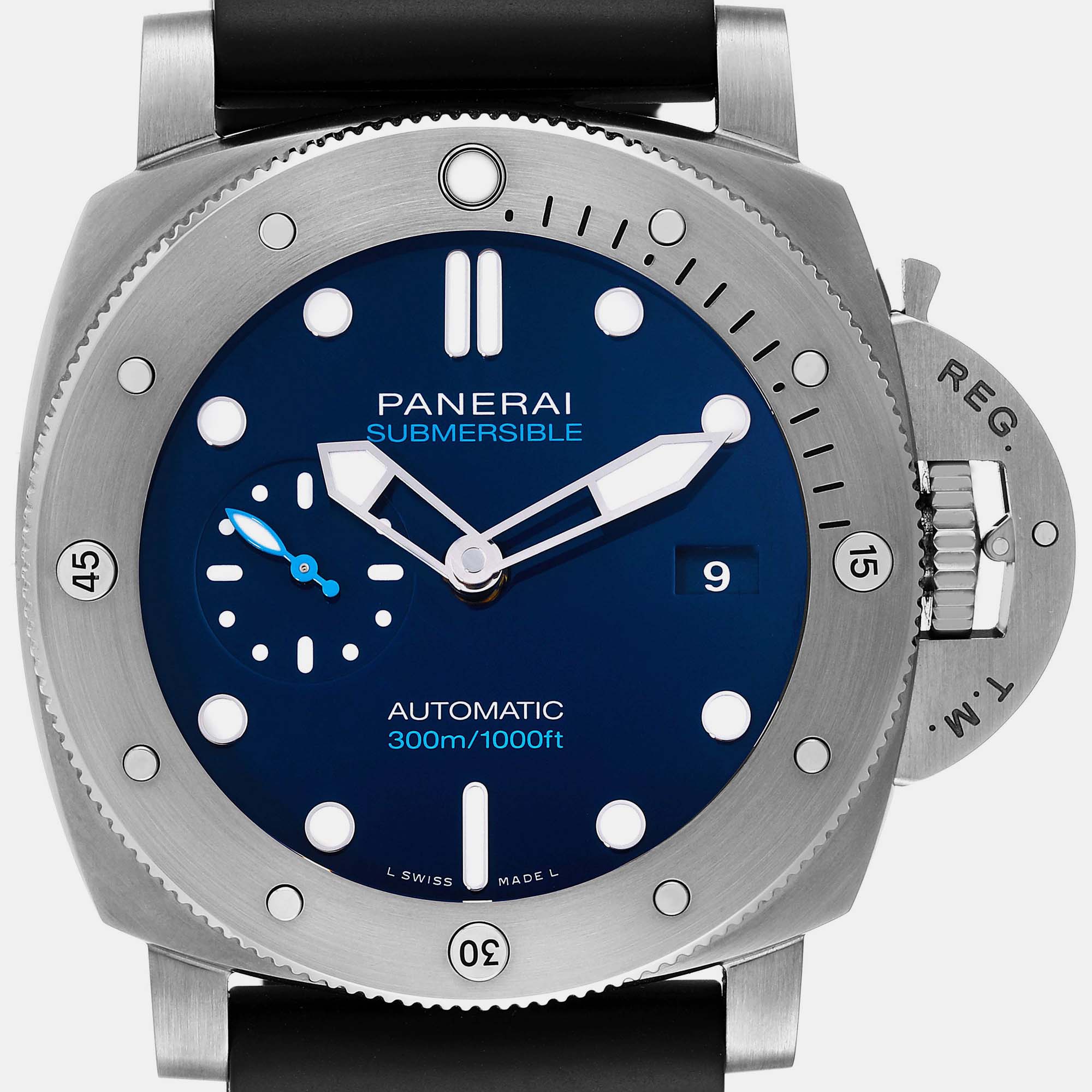 Panerai Blue BMG-Tech Luminor Submersible PAM00692 Automatic Men's Wristwatch 47 Mm