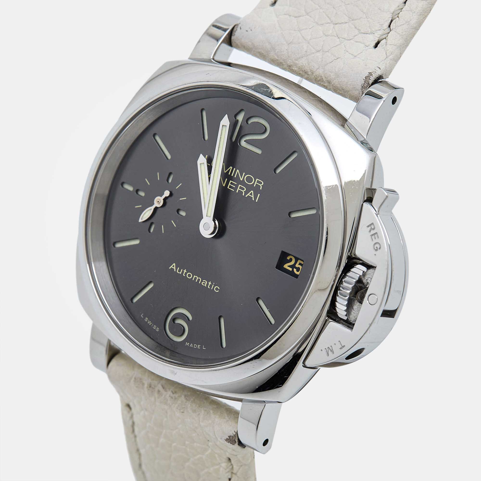 Panerai Slate Grey Stainless Steel Calf Skin Leather Luminor Due PAM00755 Unisex Wristwatch, White
Panerai Slate Grey Stainless Steel Calf Skin Leather Luminor Due PAM00755 Unisex Wristwatch, White