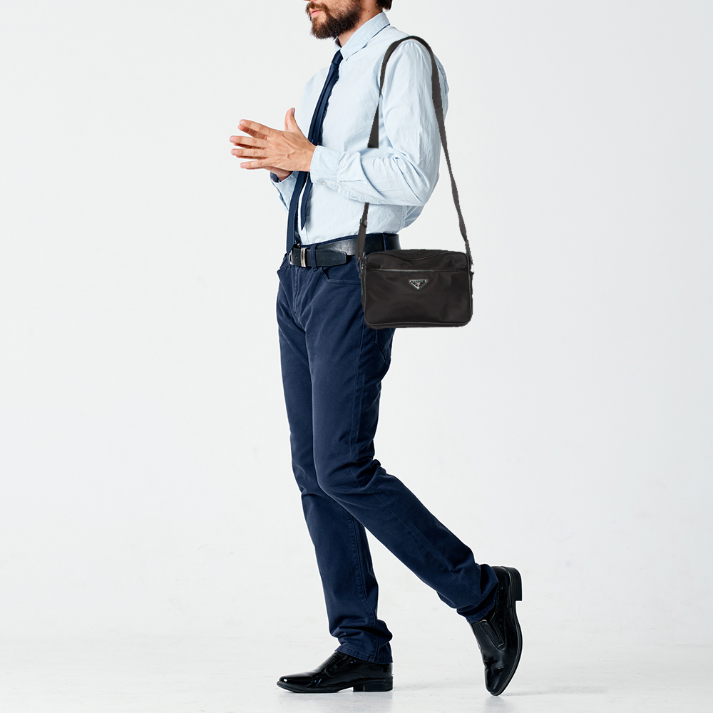 Prada Black Nylon and Saffiano Leather Shoulder bag
Prada Black Nylon and Saffiano Leather Shoulder bag