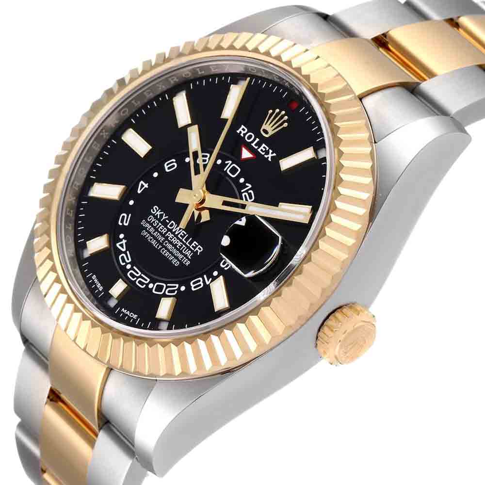 Rolex Black 18K Yellow Gold And Stainless Steel Sky Dweller 326933 Men's Wristwatch 42 MM
Rolex Black 18K Yellow Gold And Stainless Steel Sky Dweller 326933 Men's Wristwatch 42 MM