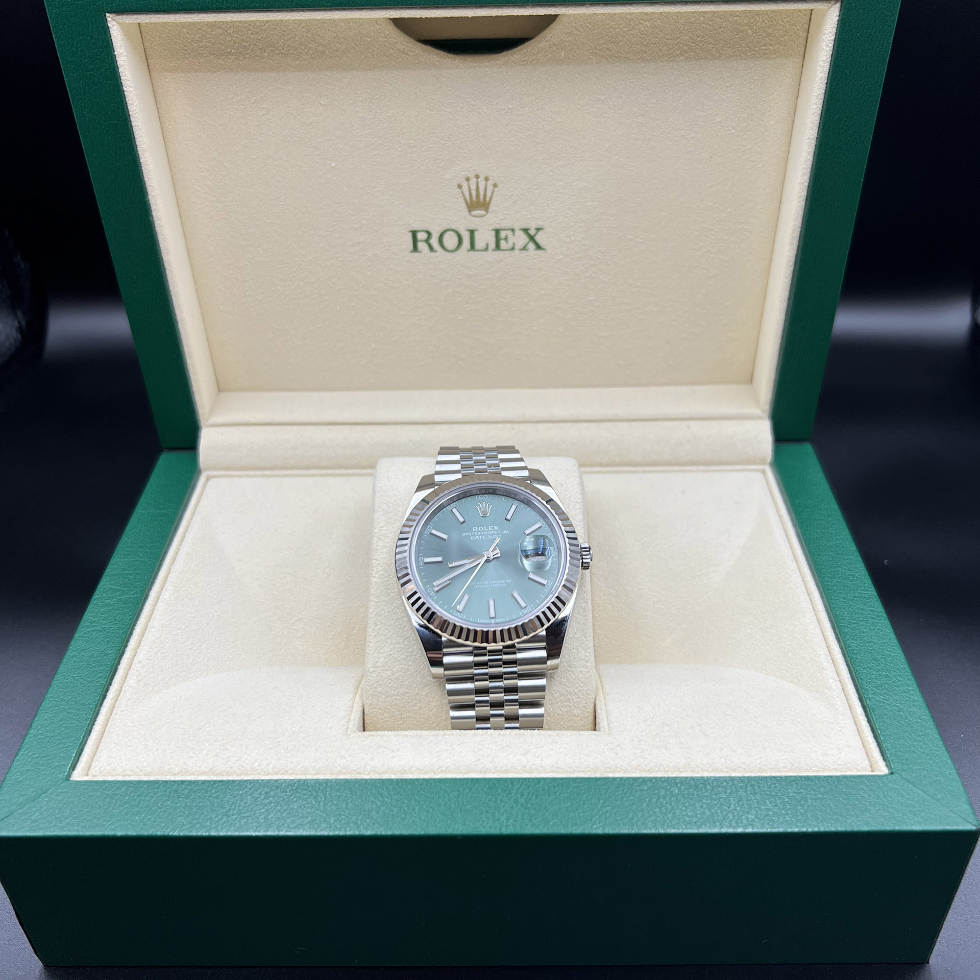 Rolex Mint Green Stainless Steel Datejust 126334 Men's Wristwatch 41 Mm