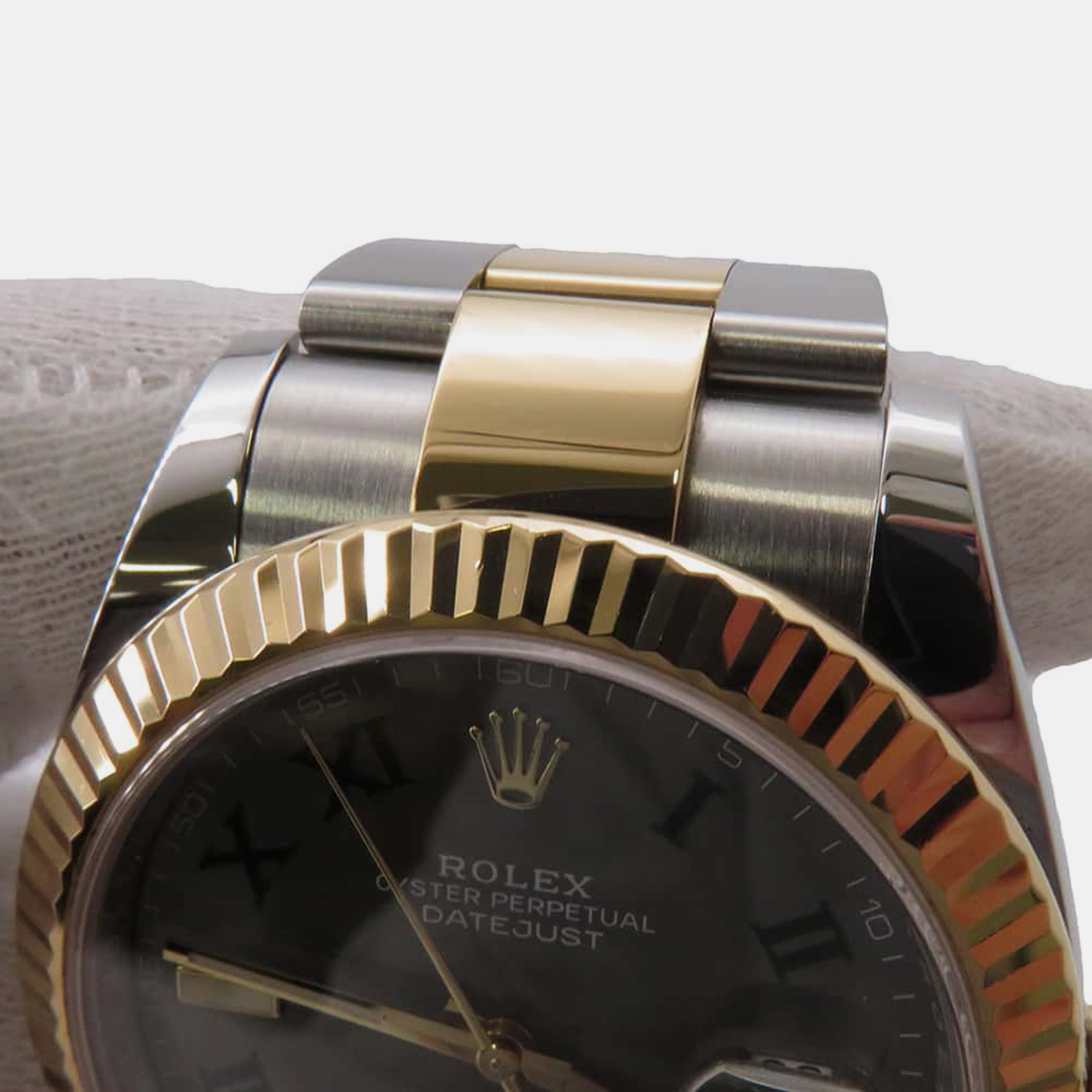 Rolex Grey 18k Yellow Gold Stainless Steel Datejust Automatic Men's Wristwatch 41 Mm