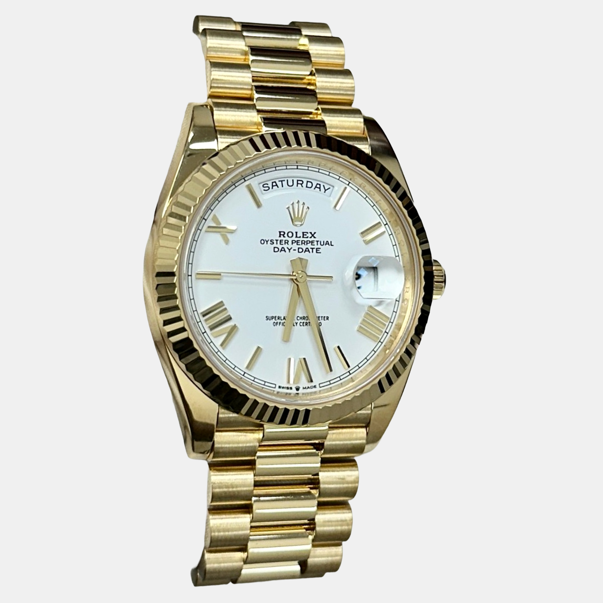 Rolex Day-Date 228238 Automatic White Roman Dial 18K Yellow Gold Men's Wristwatch 
Rolex Day-Date 228238 Automatic White Roman Dial 18K Yellow Gold Men's Wristwatch
