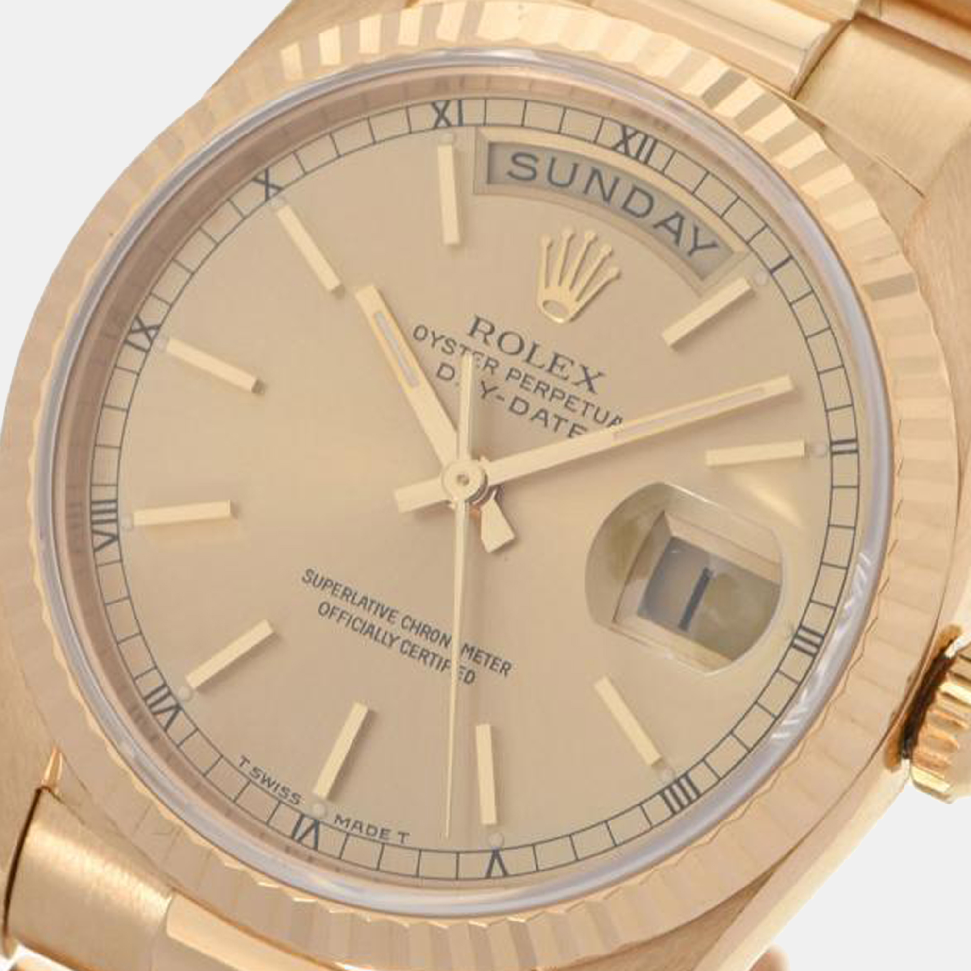 Rolex Champagne 18k Yellow Gold Day-Date 18238 Automatic Men's Wristwatch 36 mm
Rolex Champagne 18k Yellow Gold Day-Date 18238 Automatic Men's Wristwatch 36 mm
