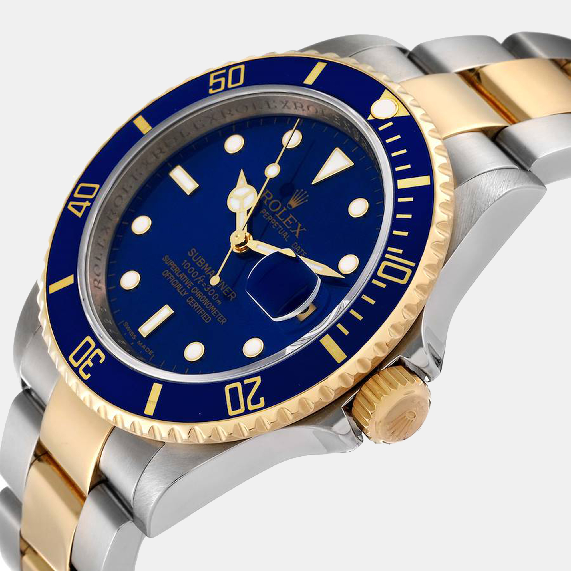 Rolex Blue 18k Yellow Gold And Stainless Steel Submariner 16613 Automatic Men's Wristwatch 40 mm
Rolex Blue 18k Yellow Gold And Stainless Steel Submariner 16613 Automatic Men's Wristwatch 40 mm