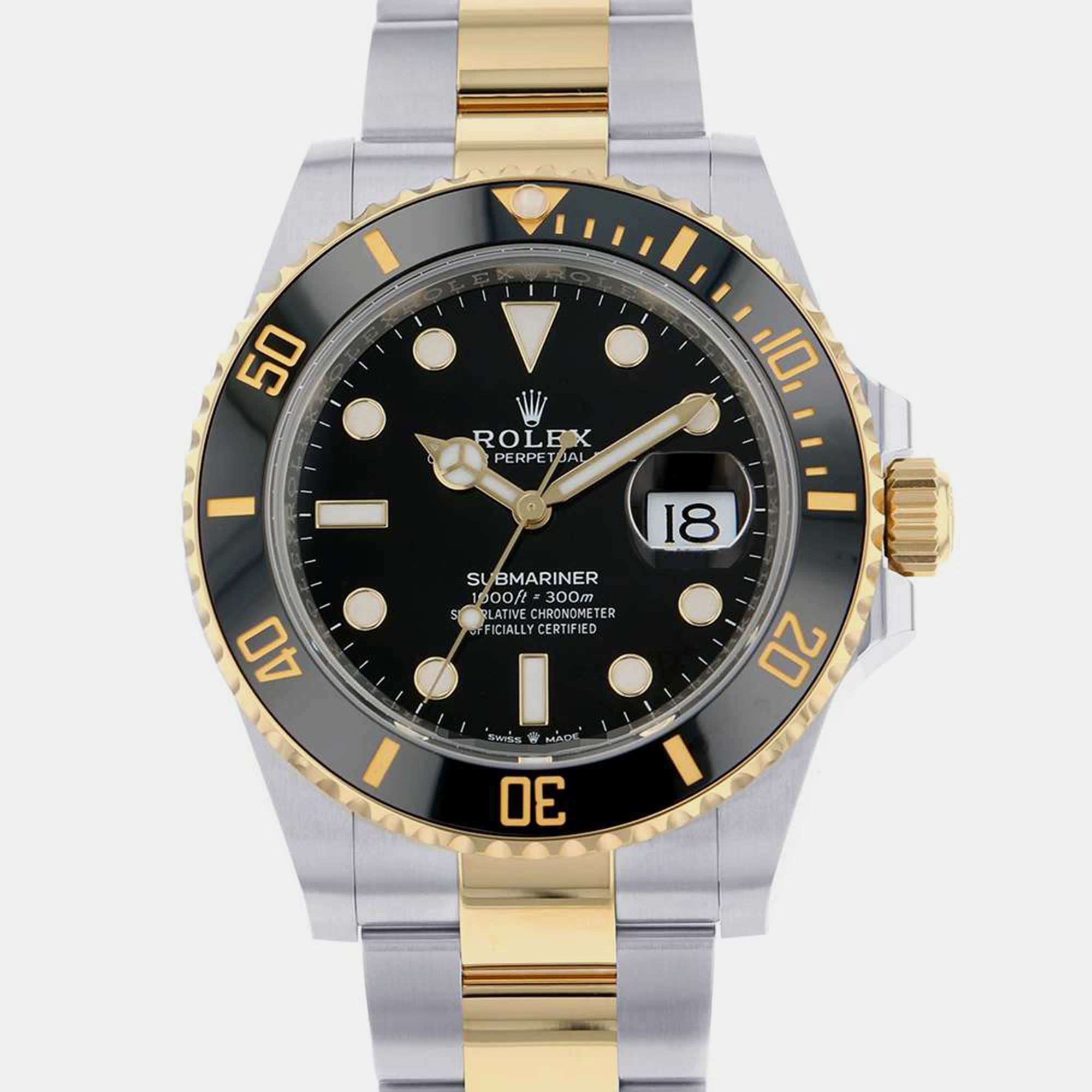 Rolex Black 18k Yellow Gold And Stainless Steel Submariner 126613LN Automatic Men's Wristwatch 41 Mm
