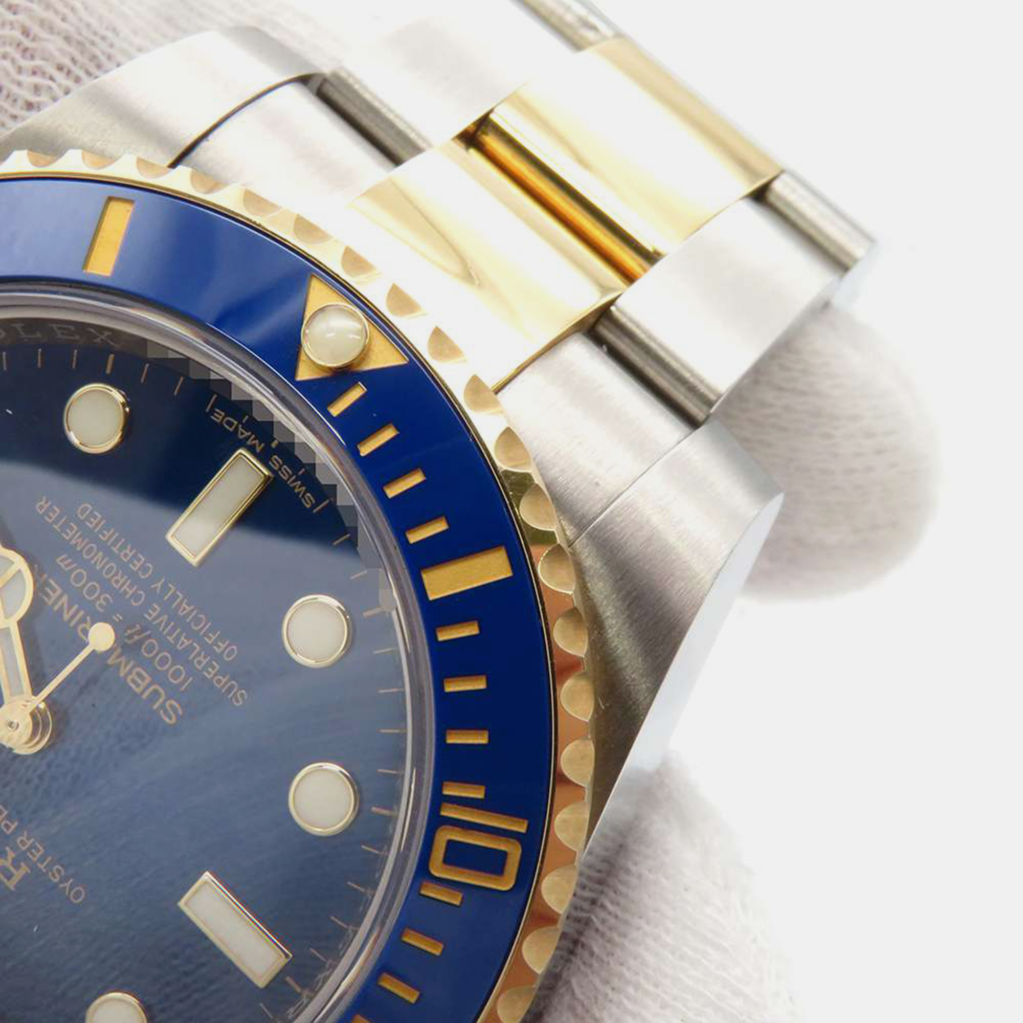 Rolex Blue 18k Yellow Gold And Stainless Steel Submariner 116613 Automatic Men's Wristwatch 40 Mm