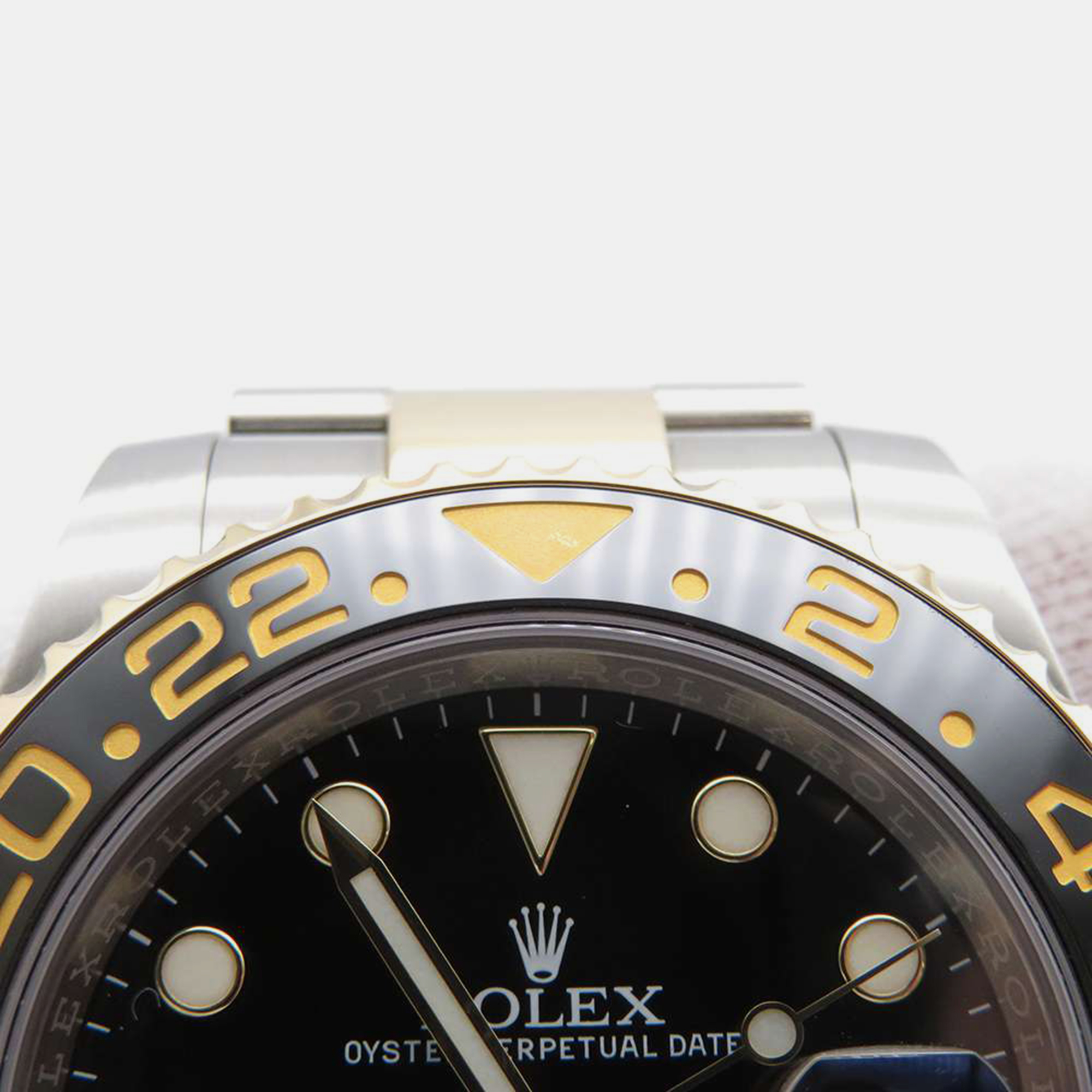 Rolex Black 18k Yellow Gold And Stainless Steel GMT-Master II 116713LN Automatic Men's Wristwatch 40 Mm