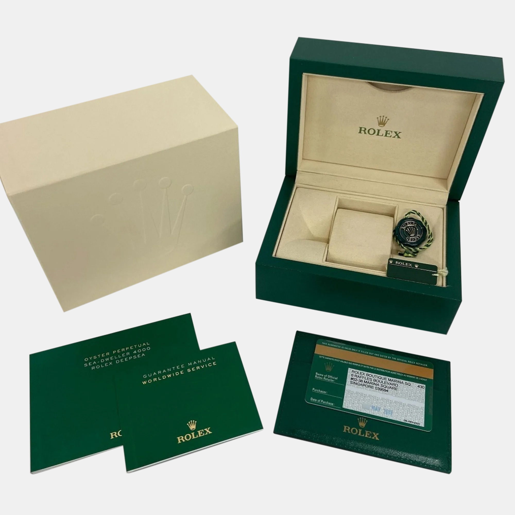 Rolex Black Stainless Steel Sea-Dweller 116600 Automatic Men's Wristwatch 40 Mm