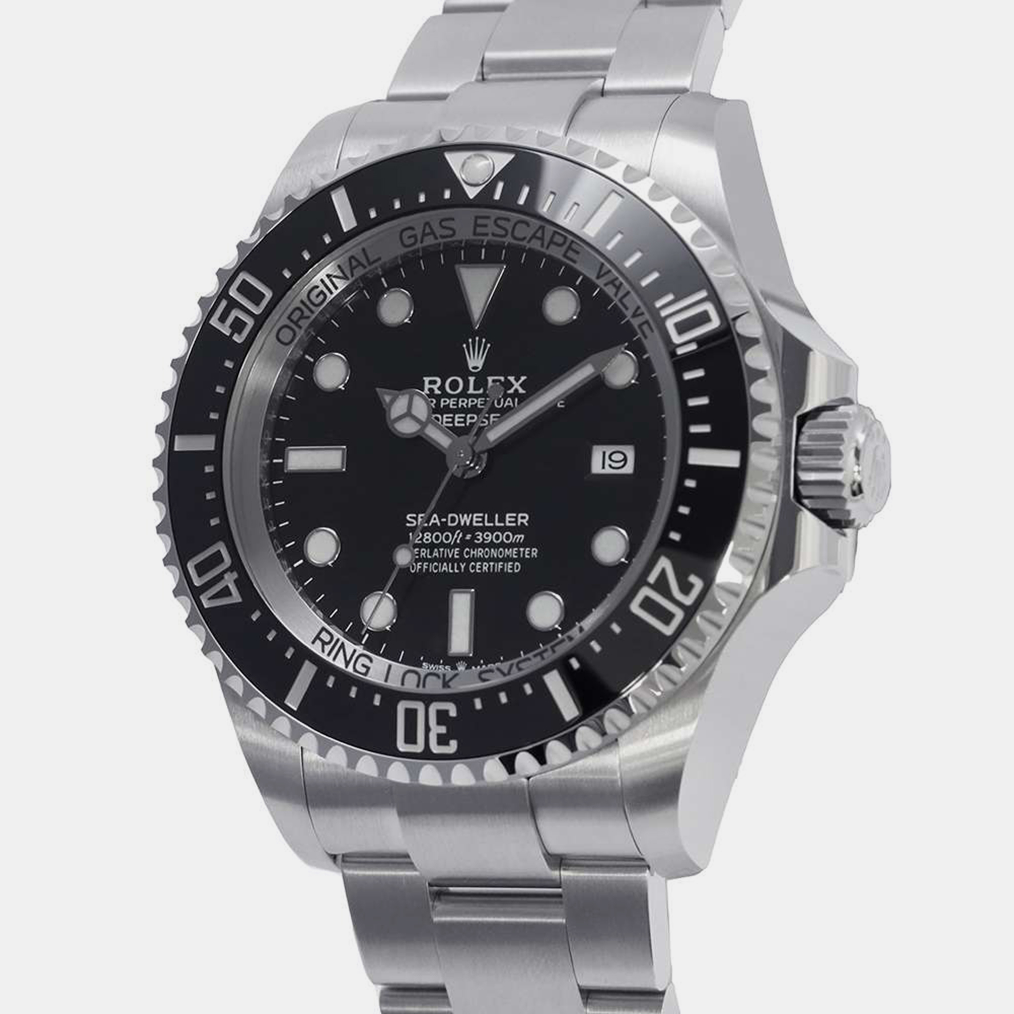 Rolex black stainless steel sea-dweller automatic men's wristwatch 44 mm